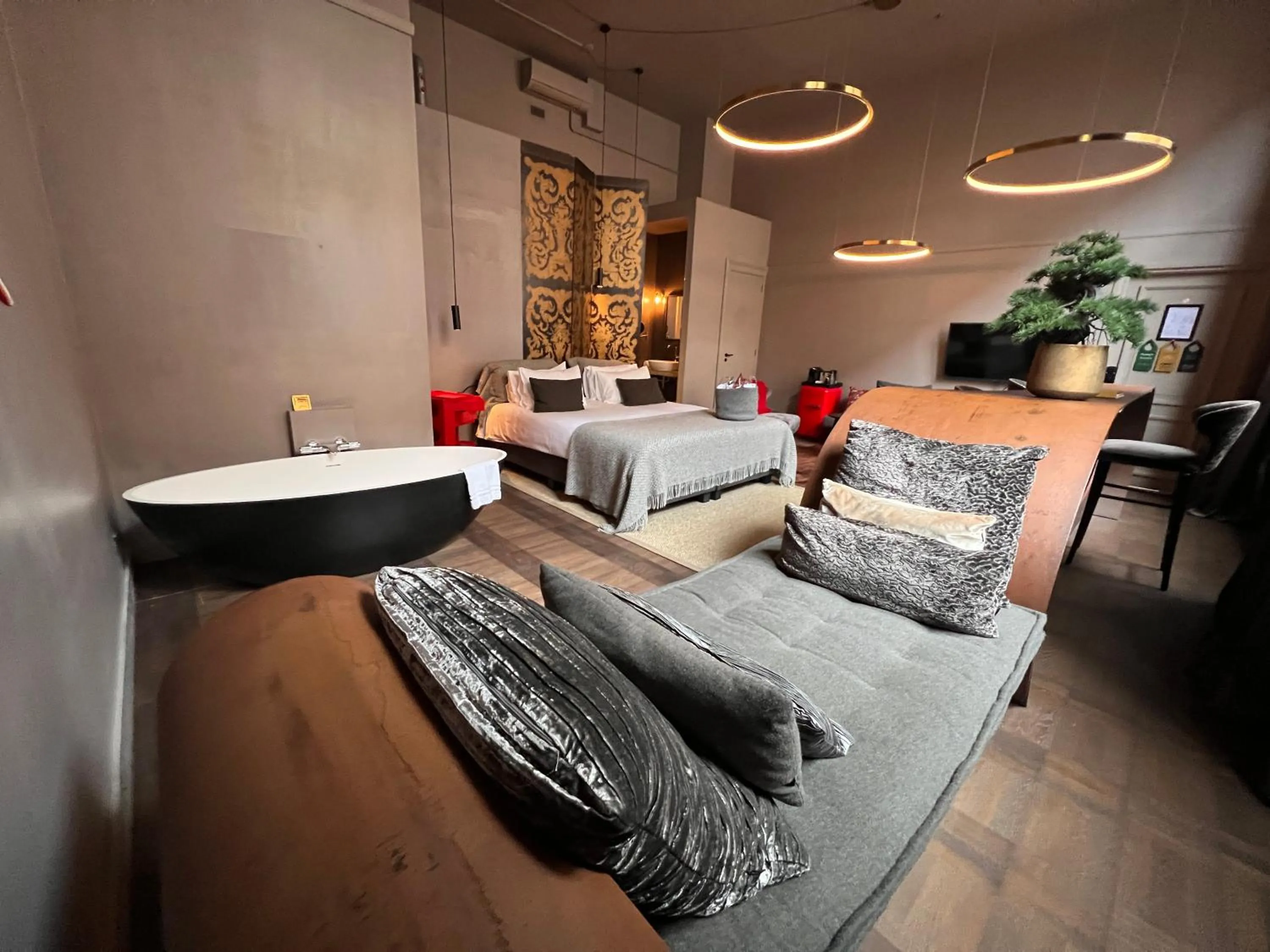 Bath, Bed in Boutiquehotel Staats