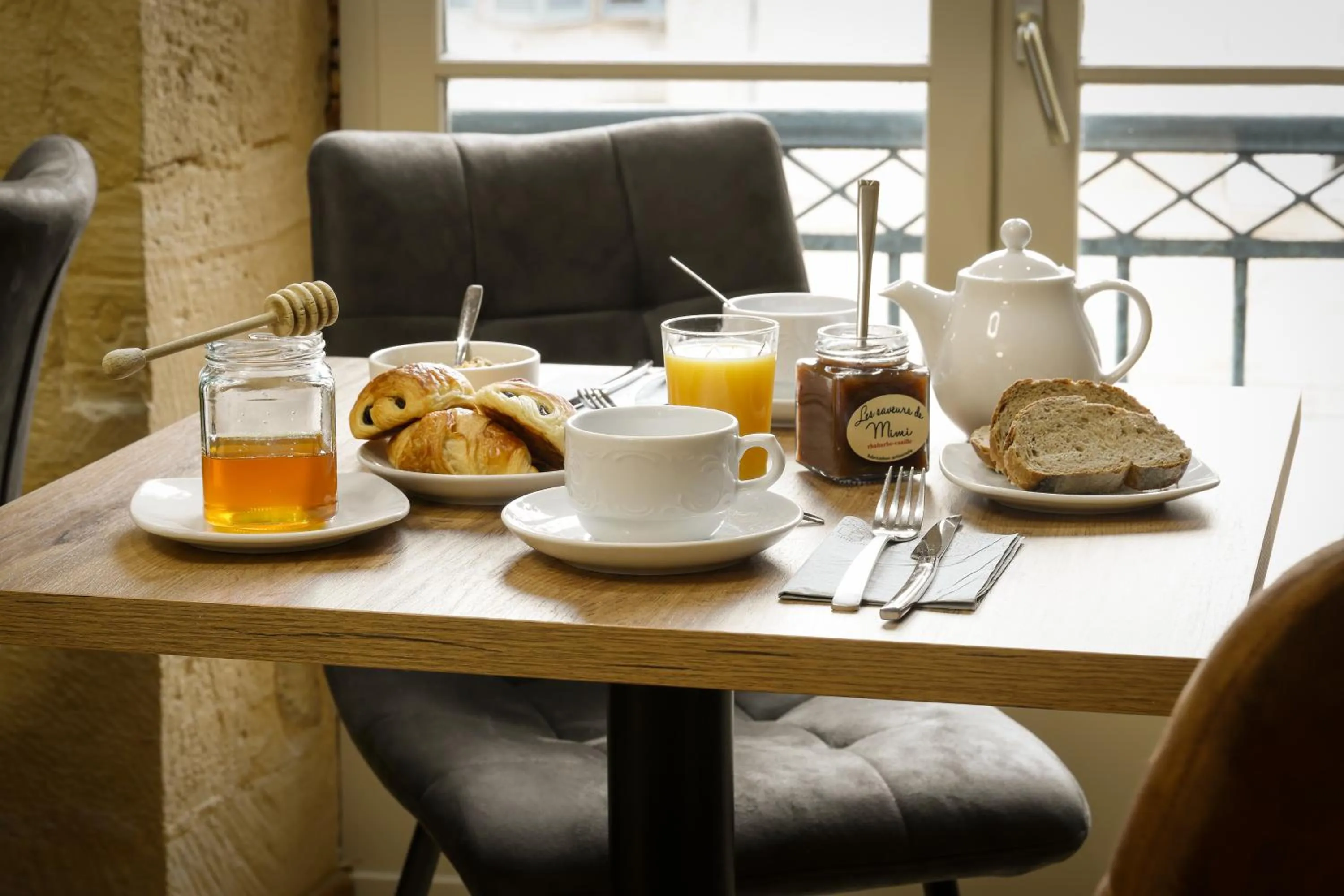 Food and drinks in La Villa des Consuls - Gîte de tourisme de charme