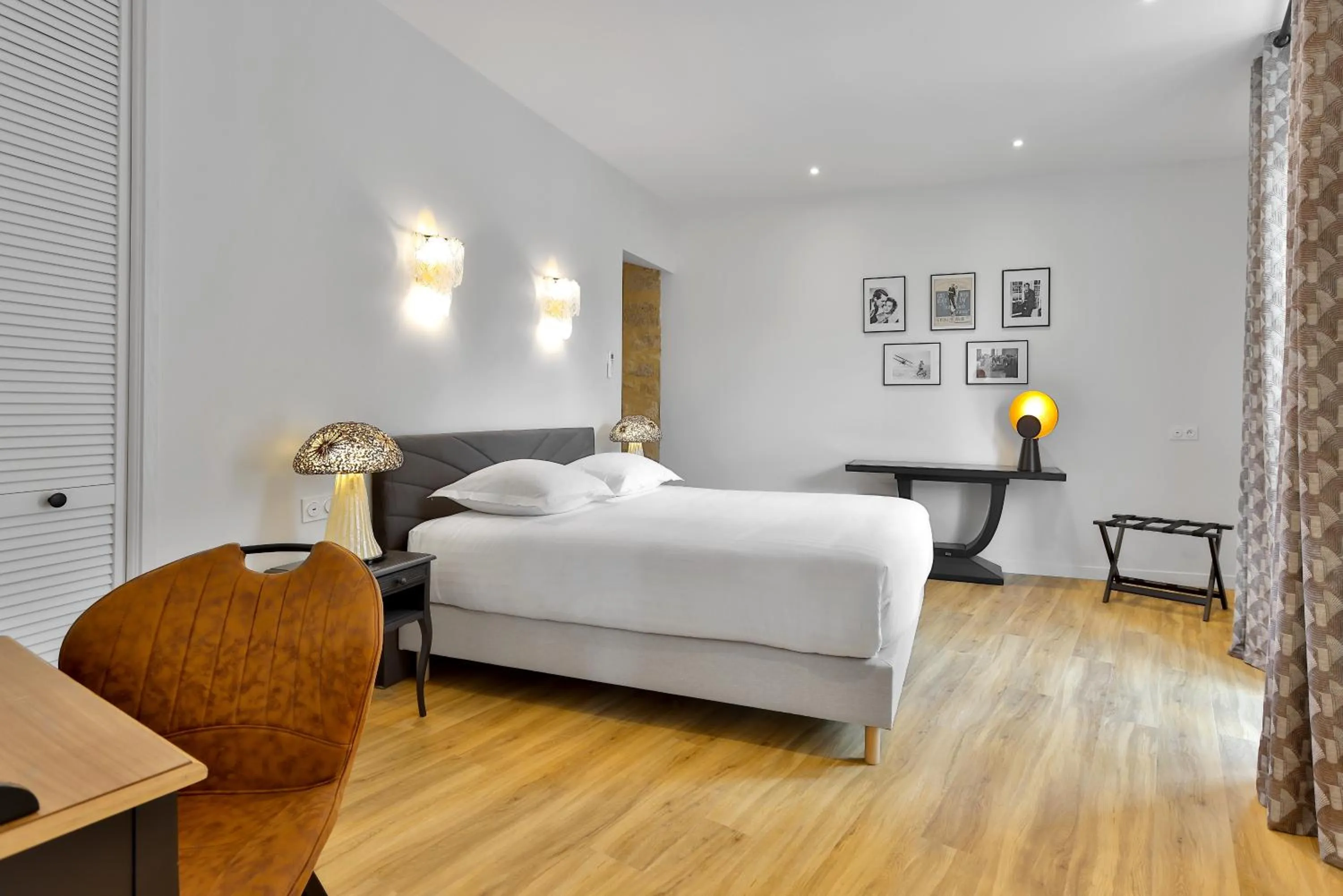 Photo of the whole room, Bed in La Villa des Consuls - Gîte de tourisme de charme