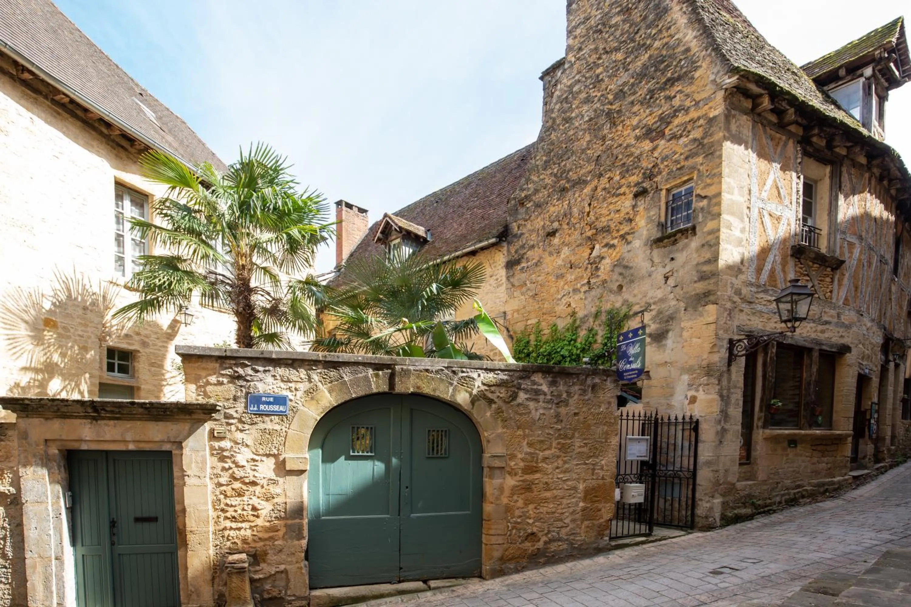 Facade/entrance in La Villa des Consuls - Gîte de tourisme de charme