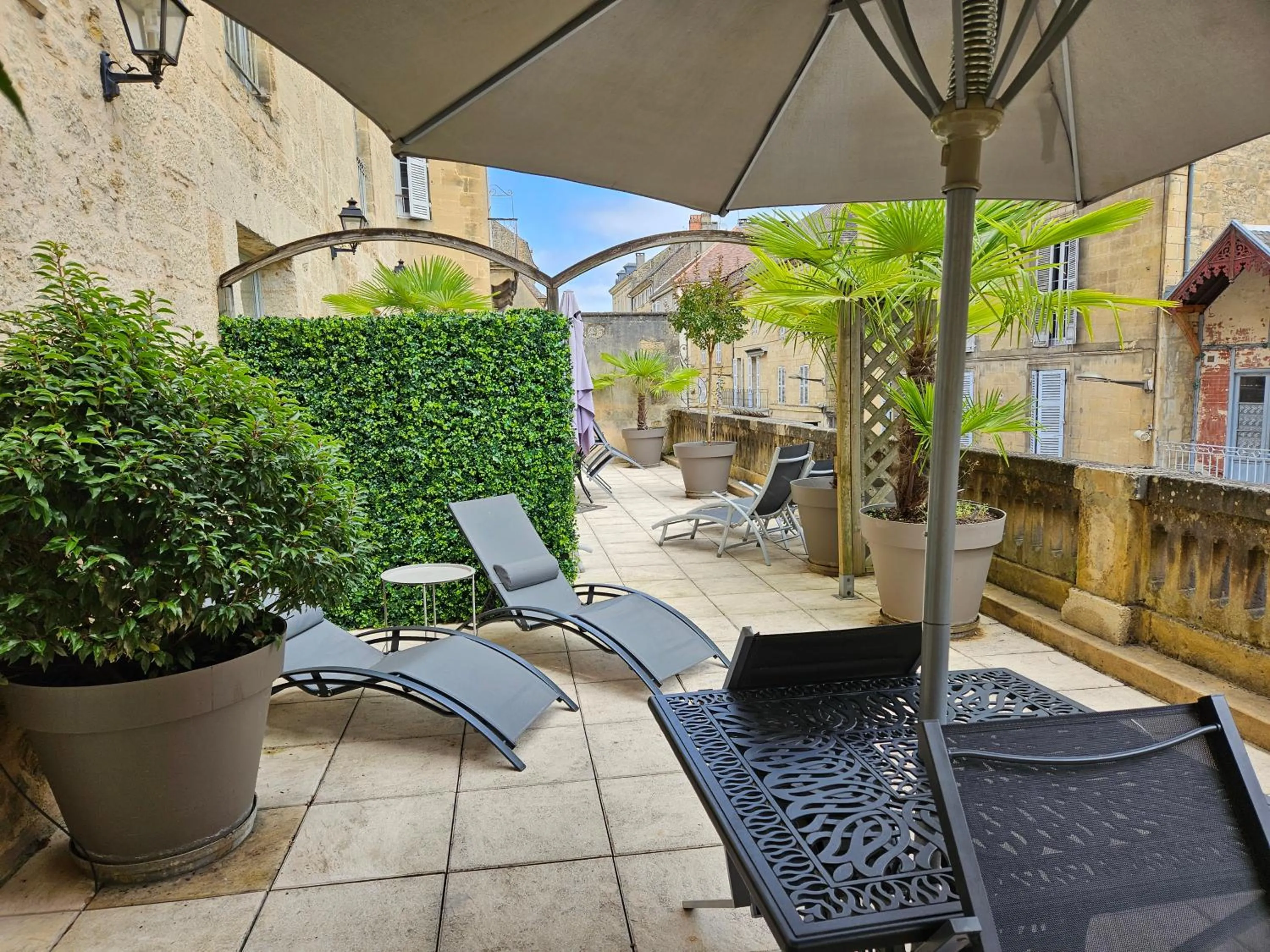Balcony/Terrace in La Villa des Consuls - Gîte de tourisme de charme