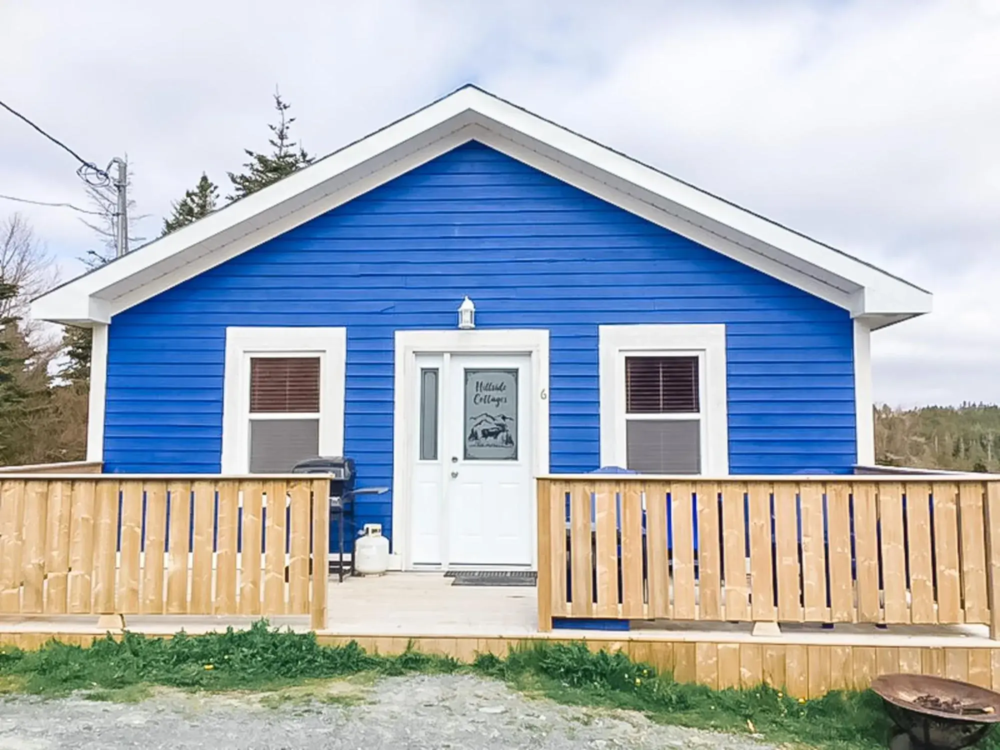 Two-Bedroom Chalet in Hillside Cottages Two-Bedroom Chalet in Hillside Cottages