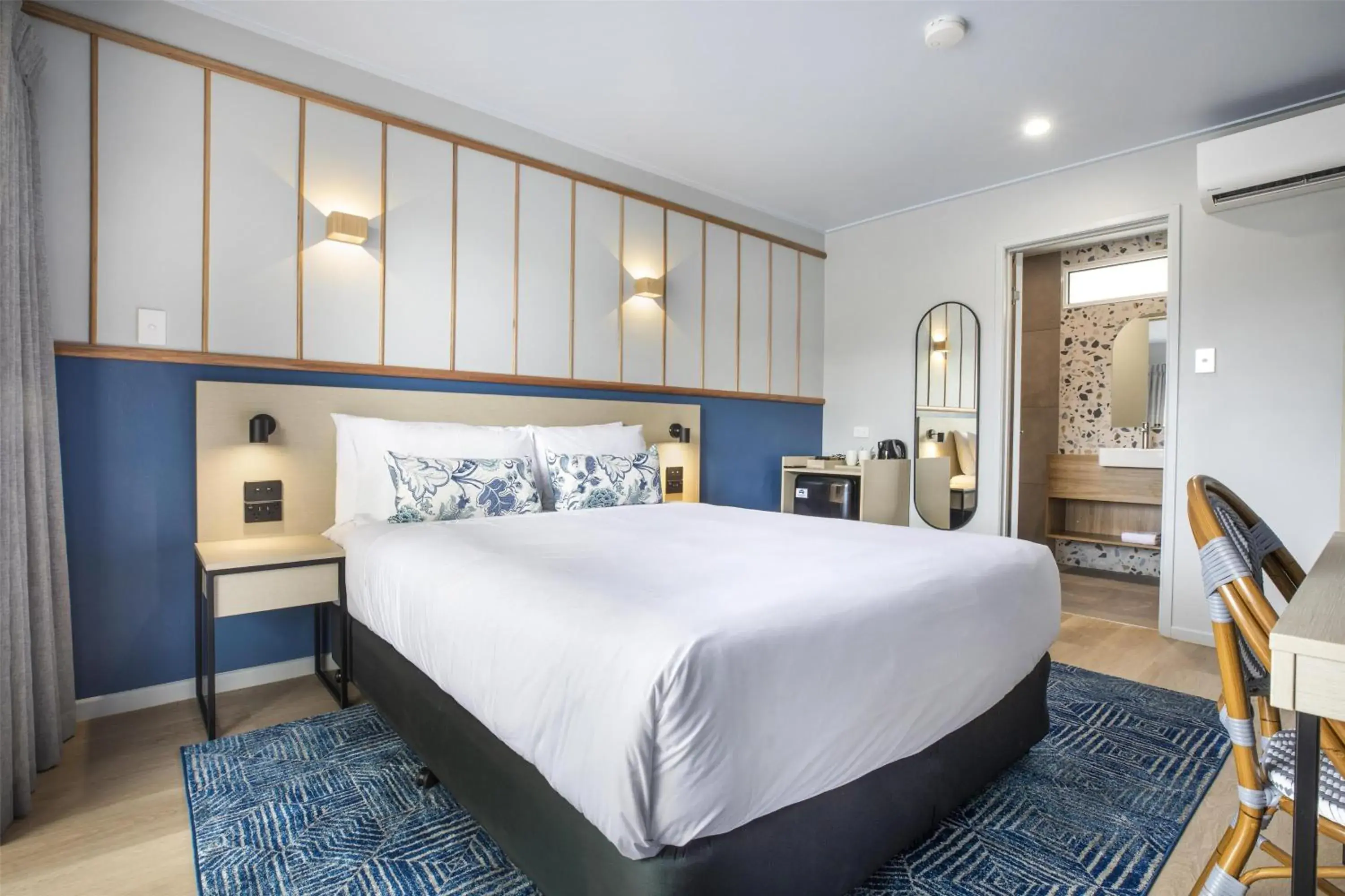 Studio Queen in Nightcap at Queens Beach Hotel Studio Queen in Nightcap at Queens Beach Hotel