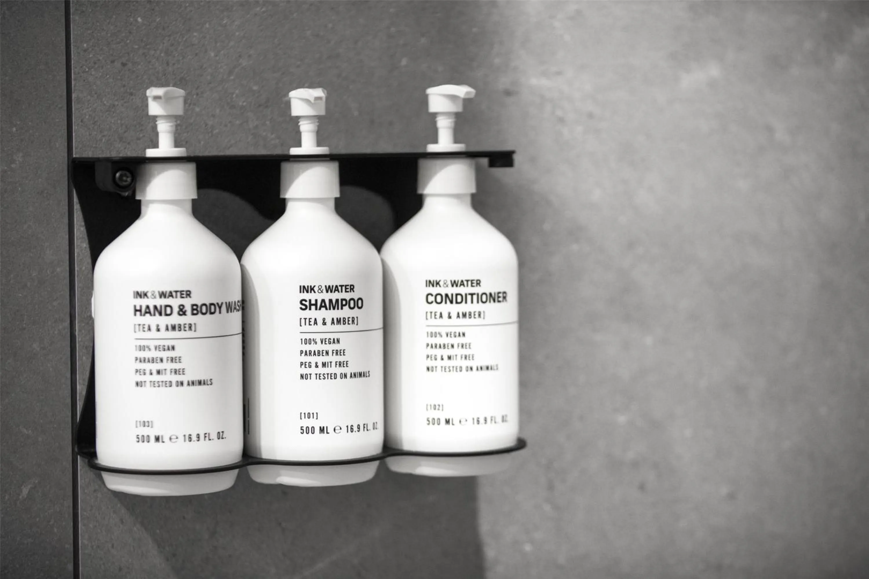 Bathroom in Nightcap at Queens Beach Hotel