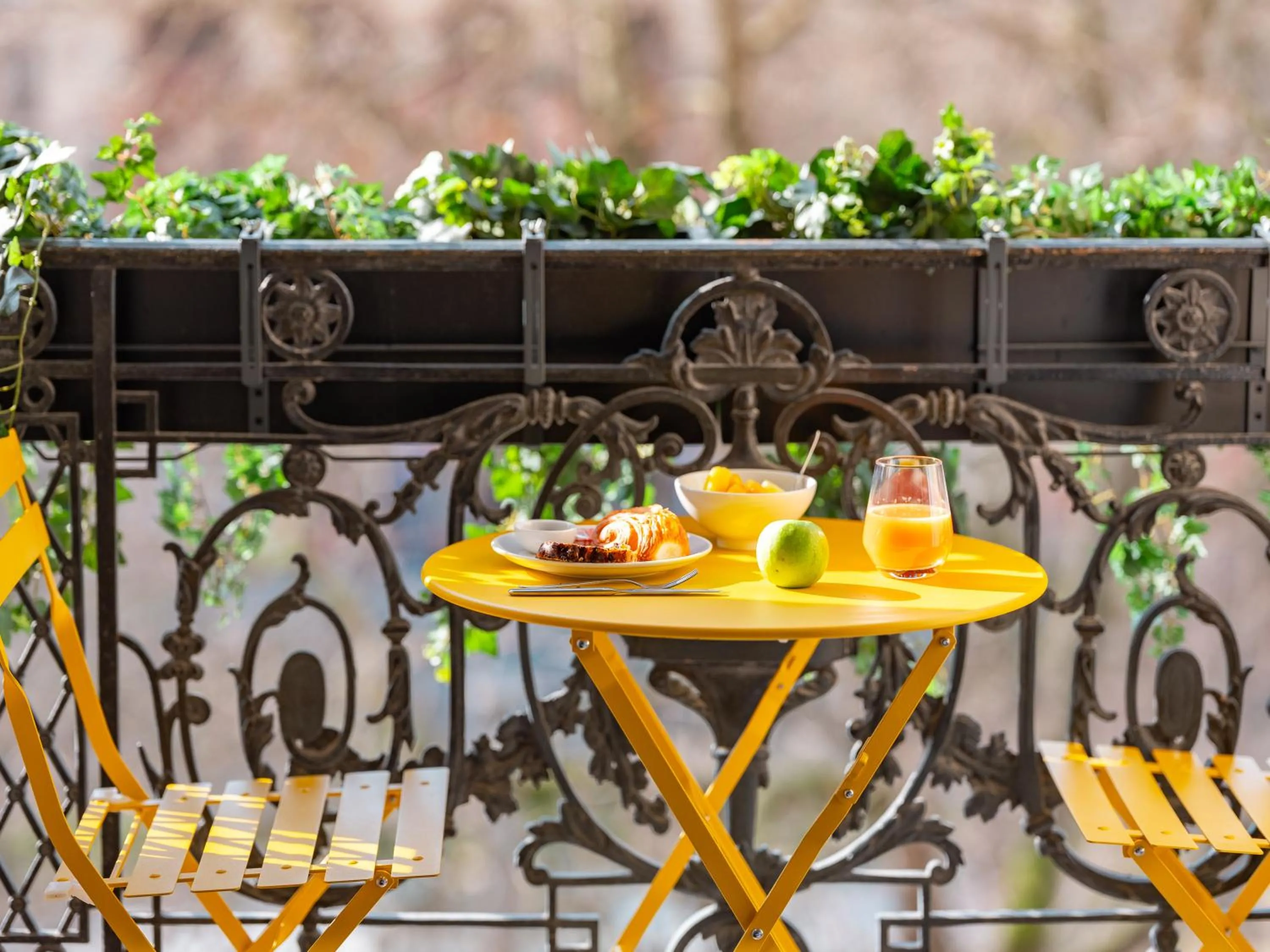 Balcony/Terrace in Solly Hôtel Paris