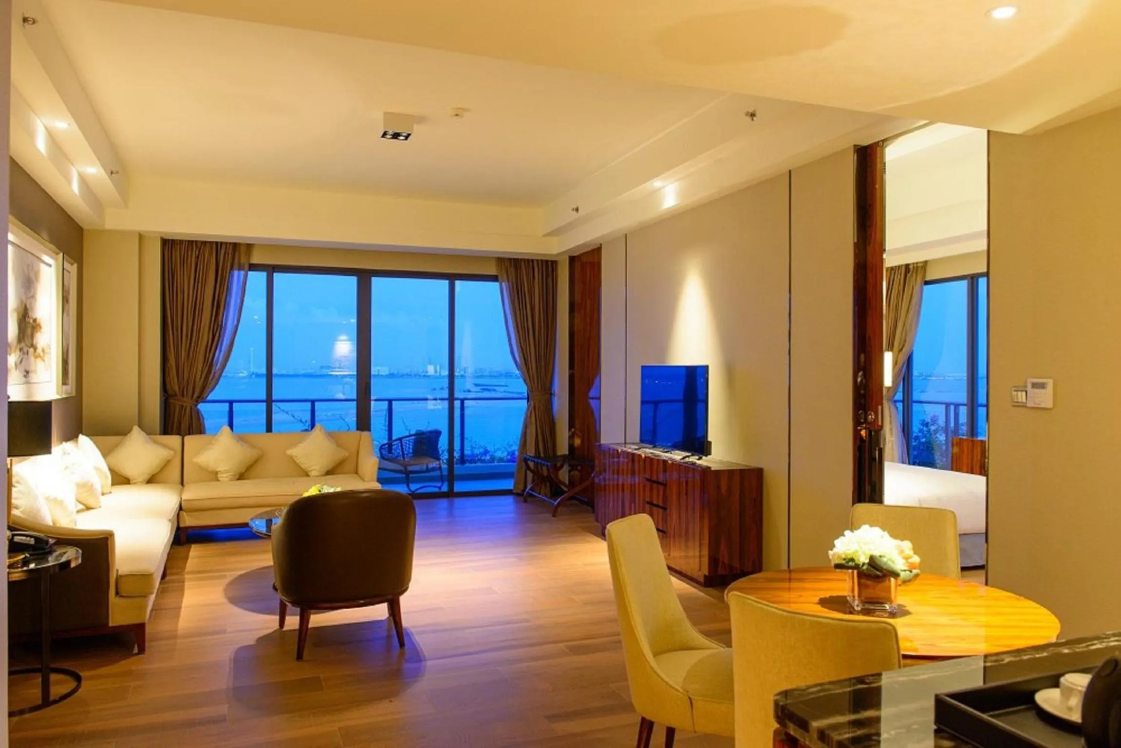 Balcony/Terrace in Forest City Marina Hotel