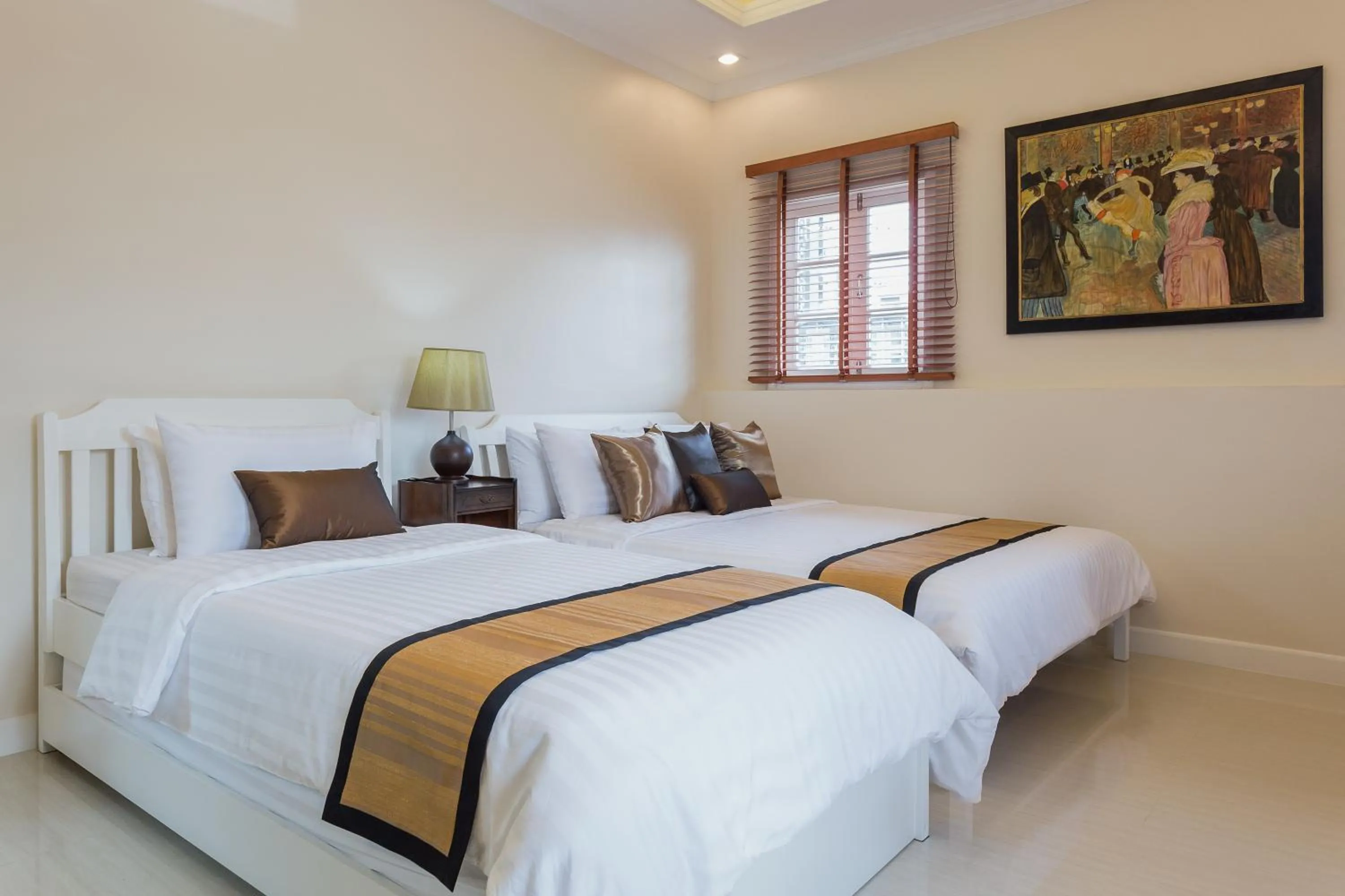 Bedroom, Bed in The Lek Aree