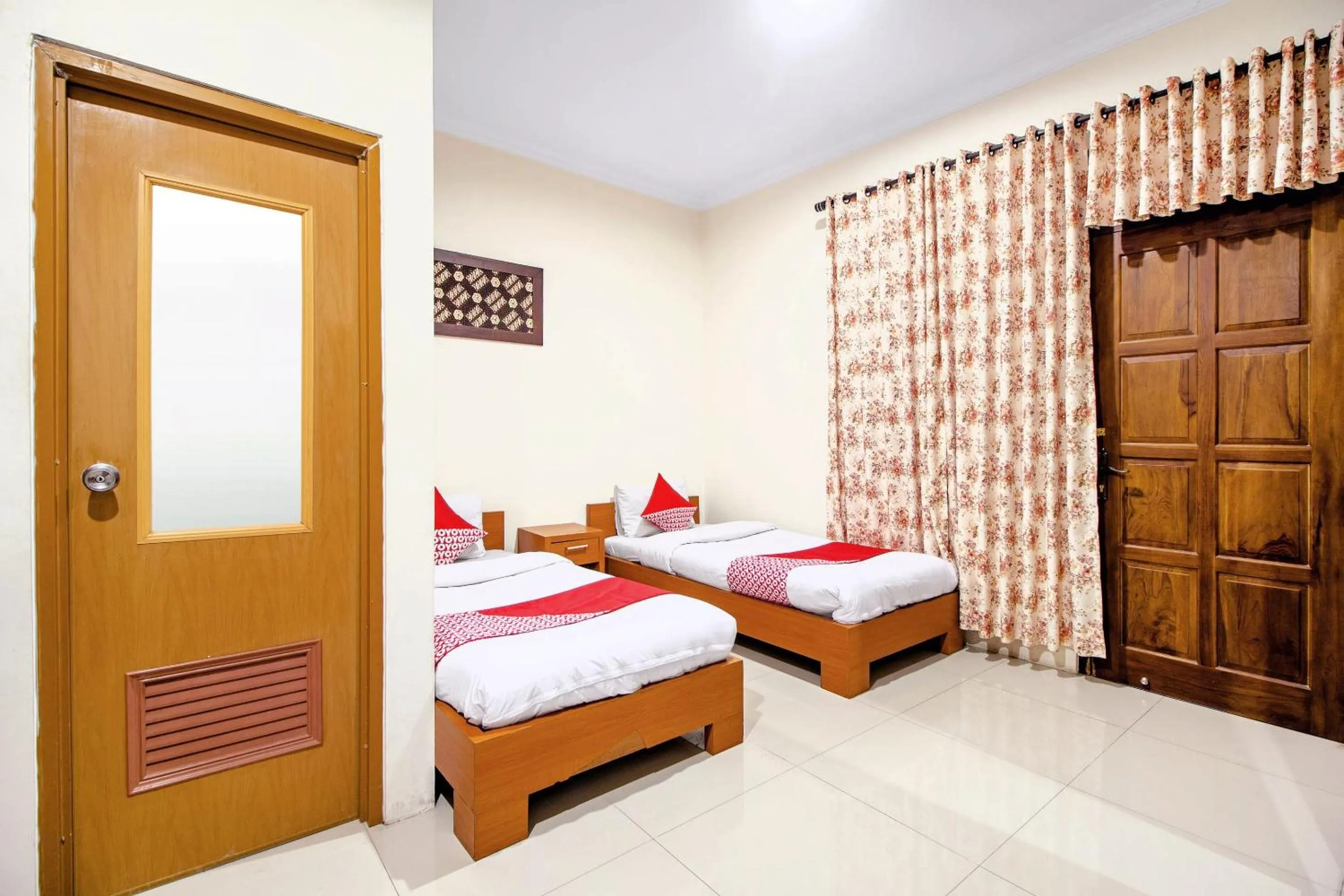 Bedroom in Super OYO 250 De'gadri Ndalem