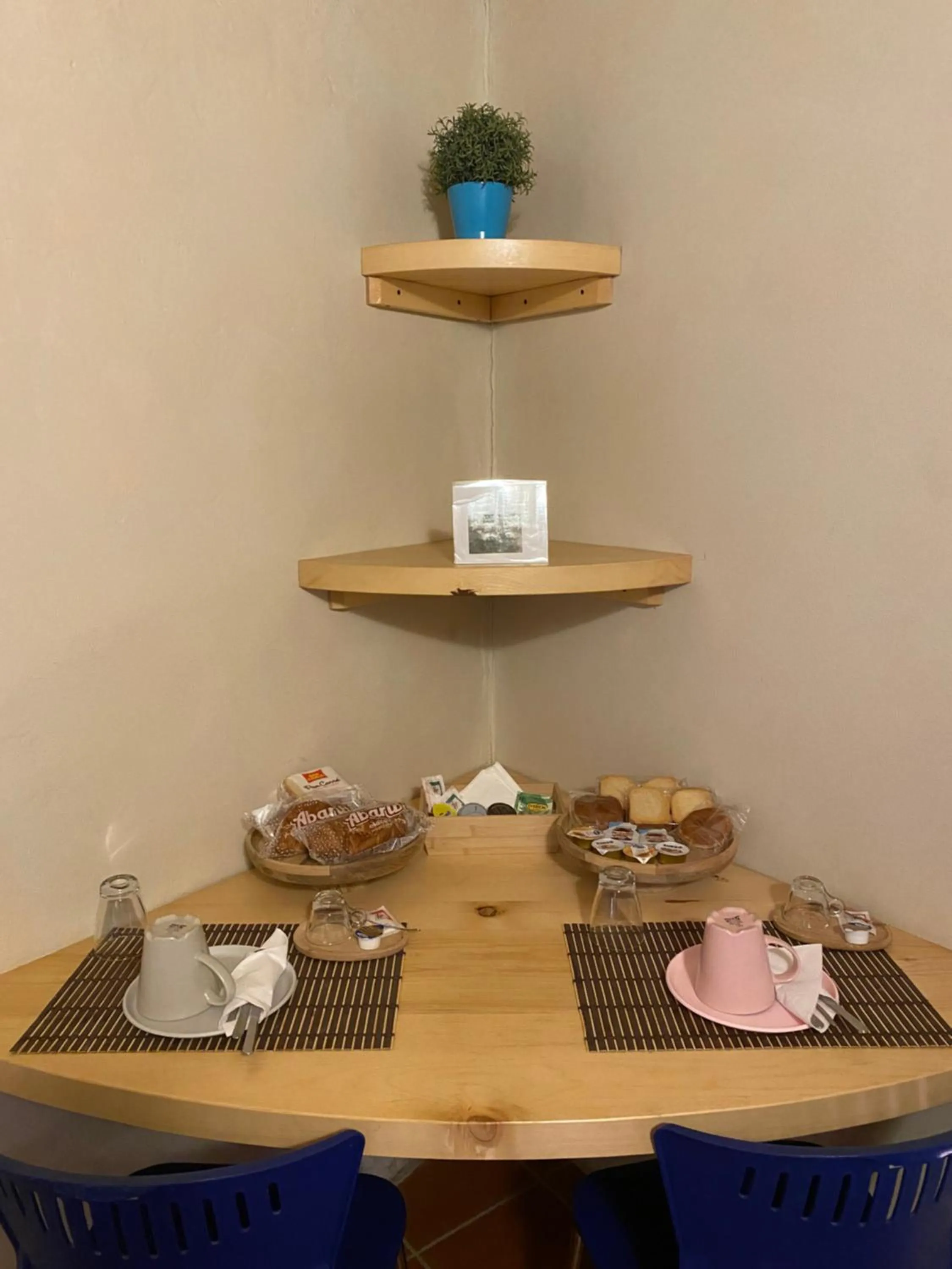 Breakfast in Casa Torre