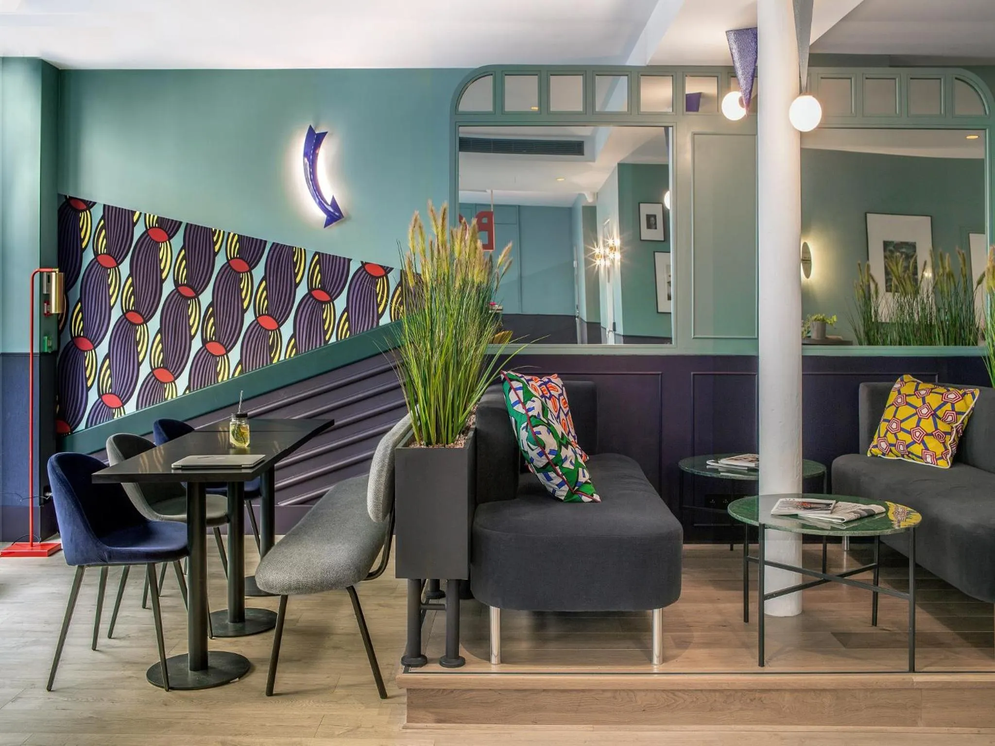 Lobby or reception in Bob Hotel