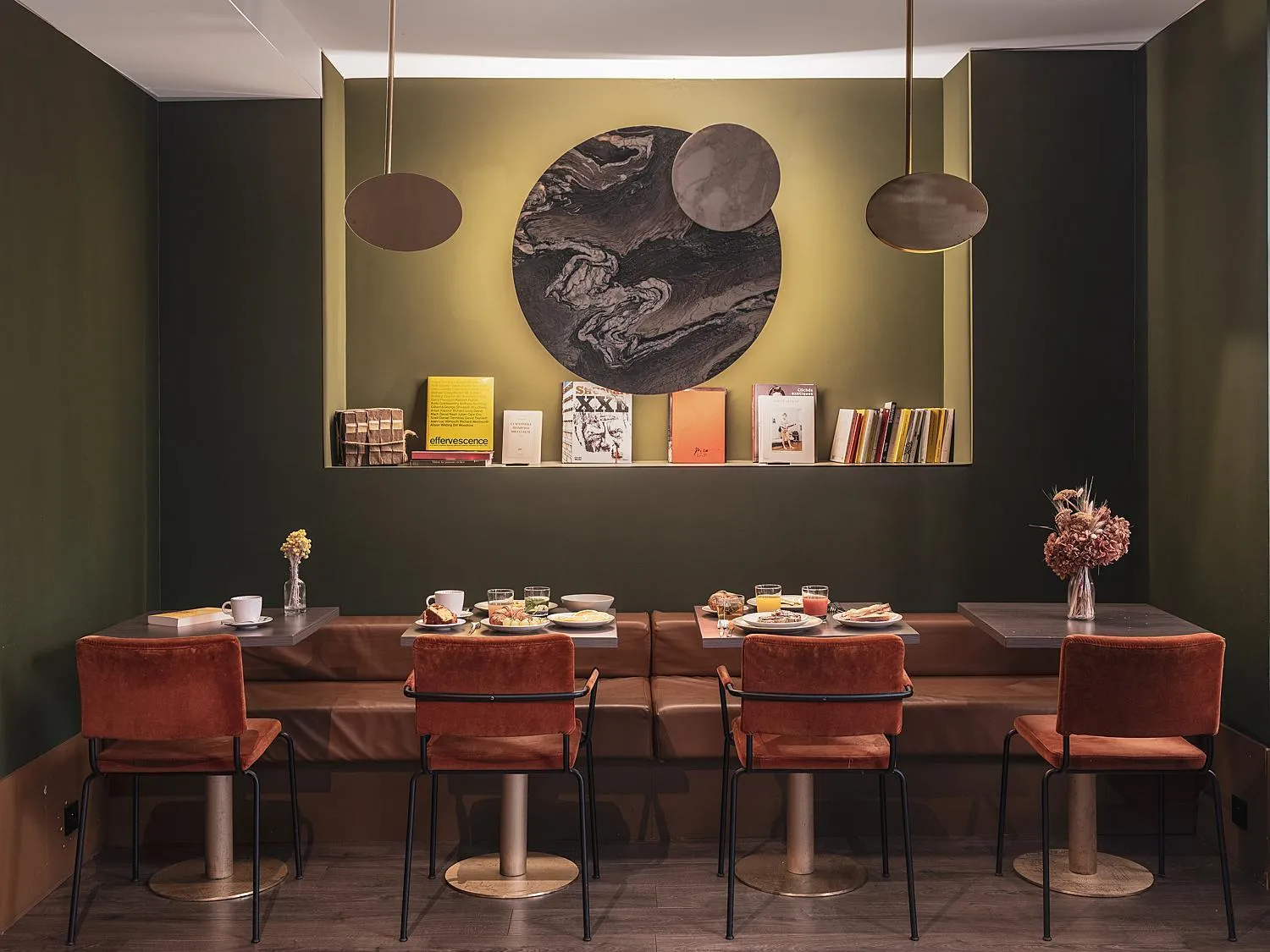 Breakfast in Bob Hotel