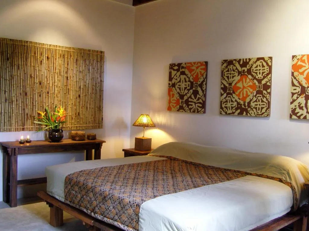 Bed in Bali Mountain Retreat