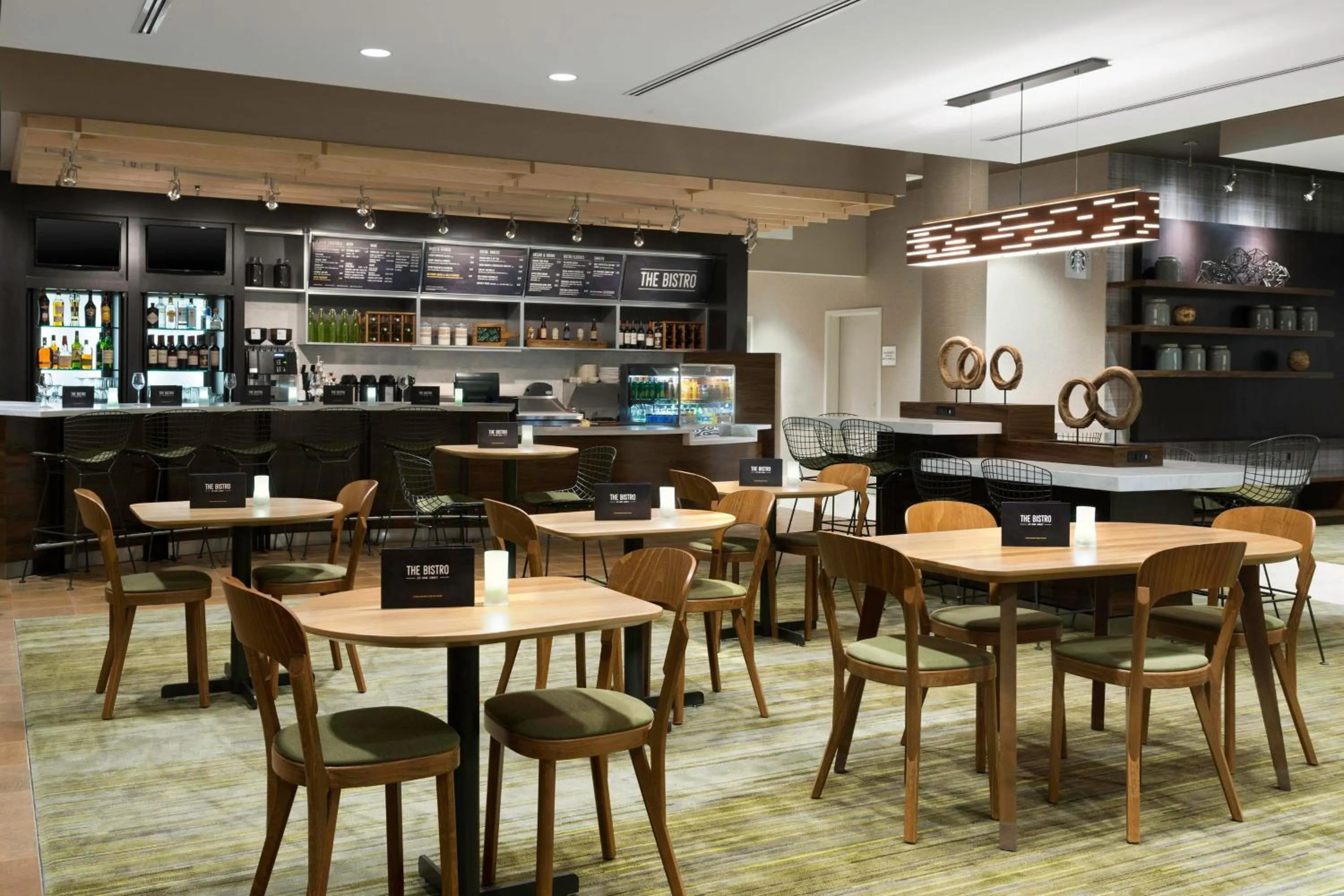 Restaurant/places to eat in Courtyard by Marriott Ruston