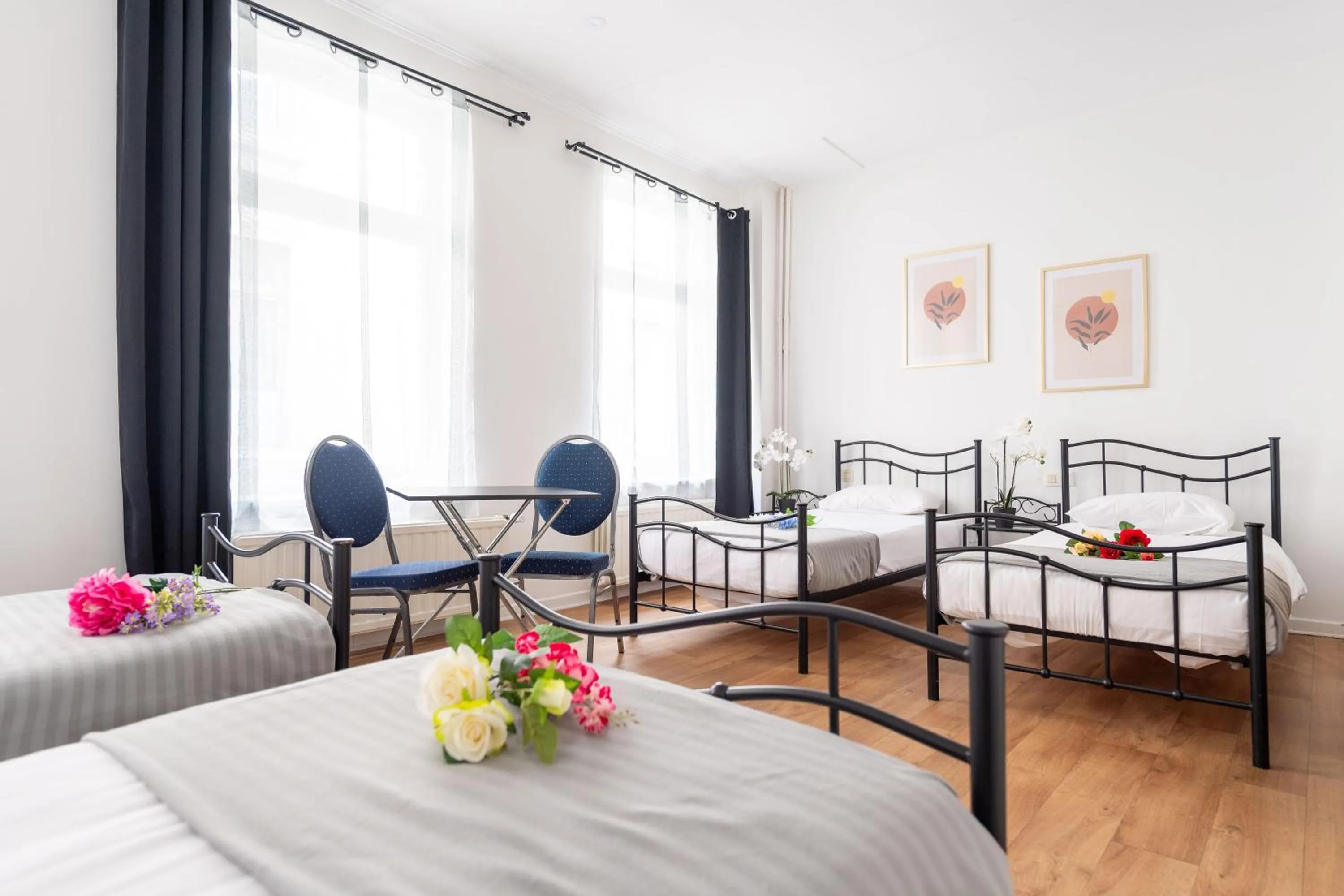 Bed in Hotel Abberdeen