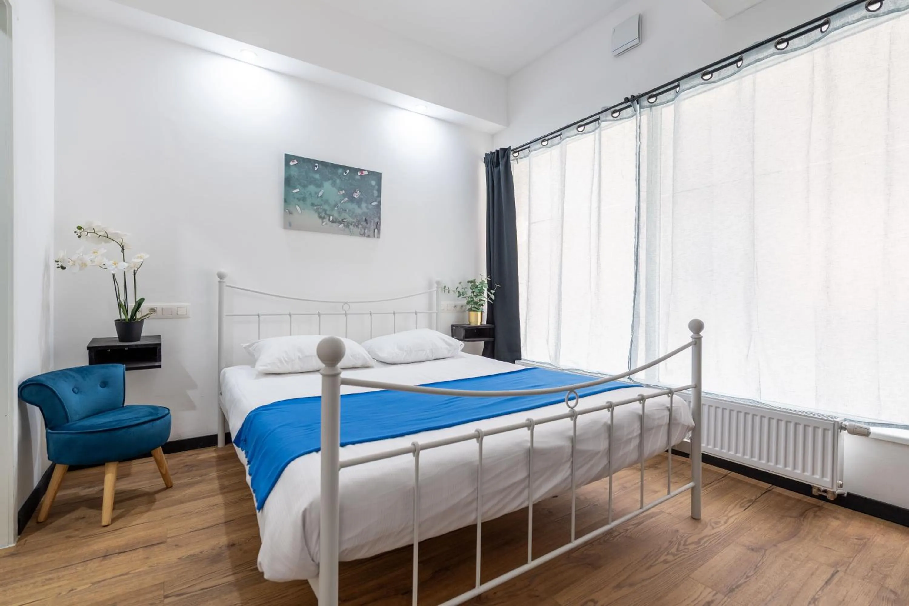 Bed in Hotel Abberdeen