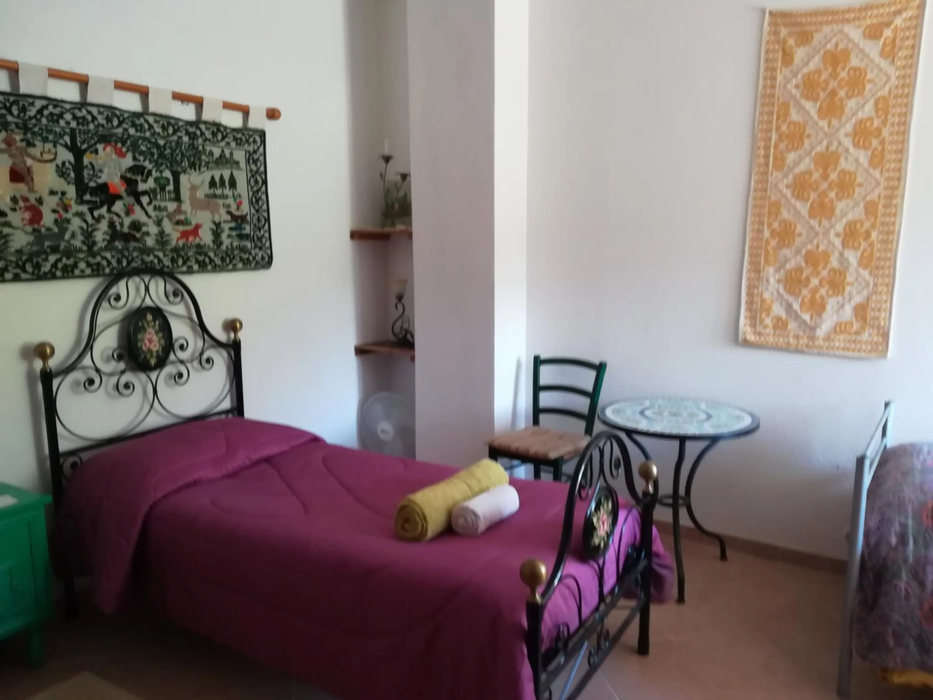 Bed in bed and coffee Sas Damas