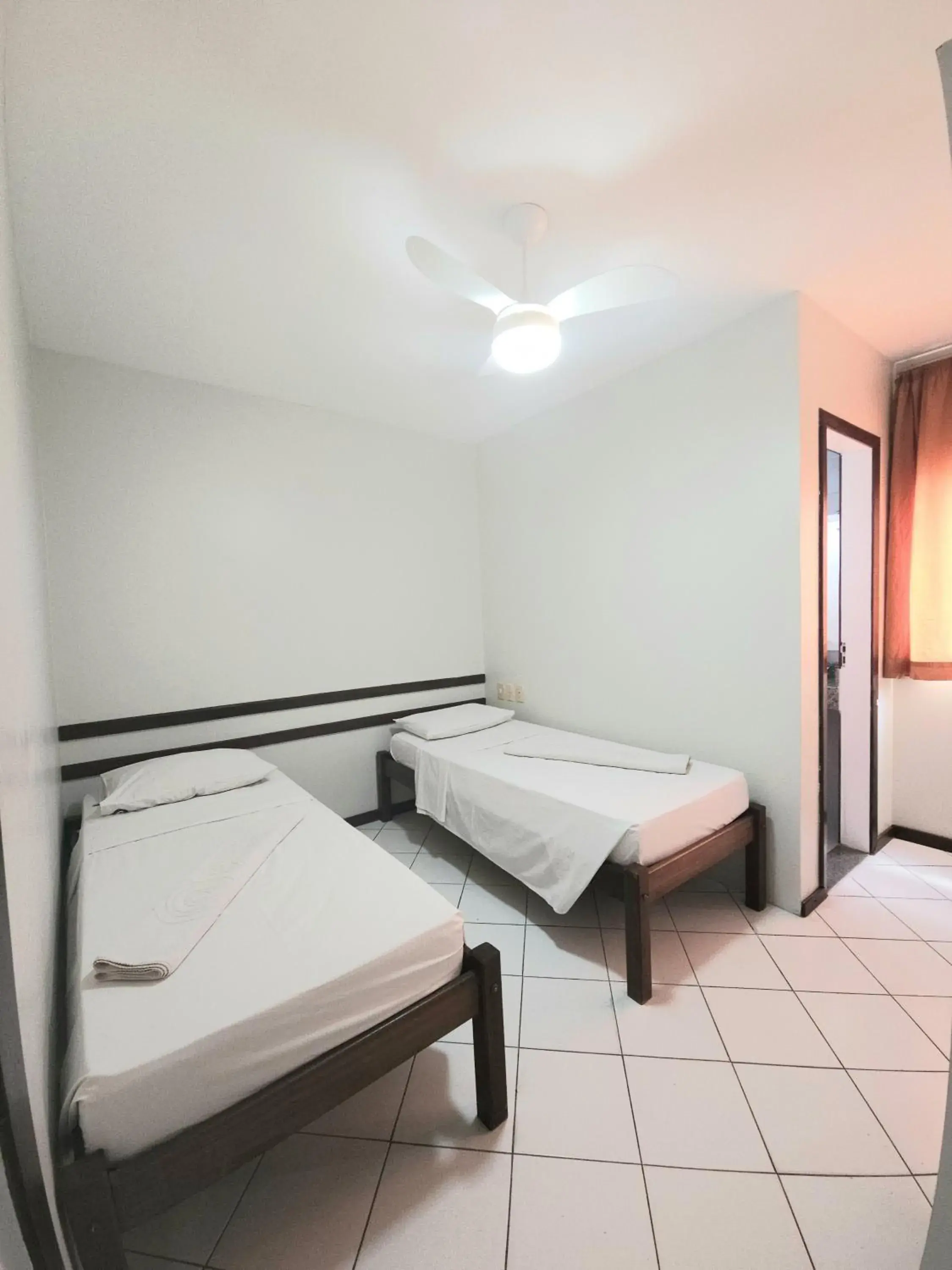 Economic Twin Room with Fan - single occupancy in Pousada Central Economic Twin Room with Fan - single occupancy in Pousada Central