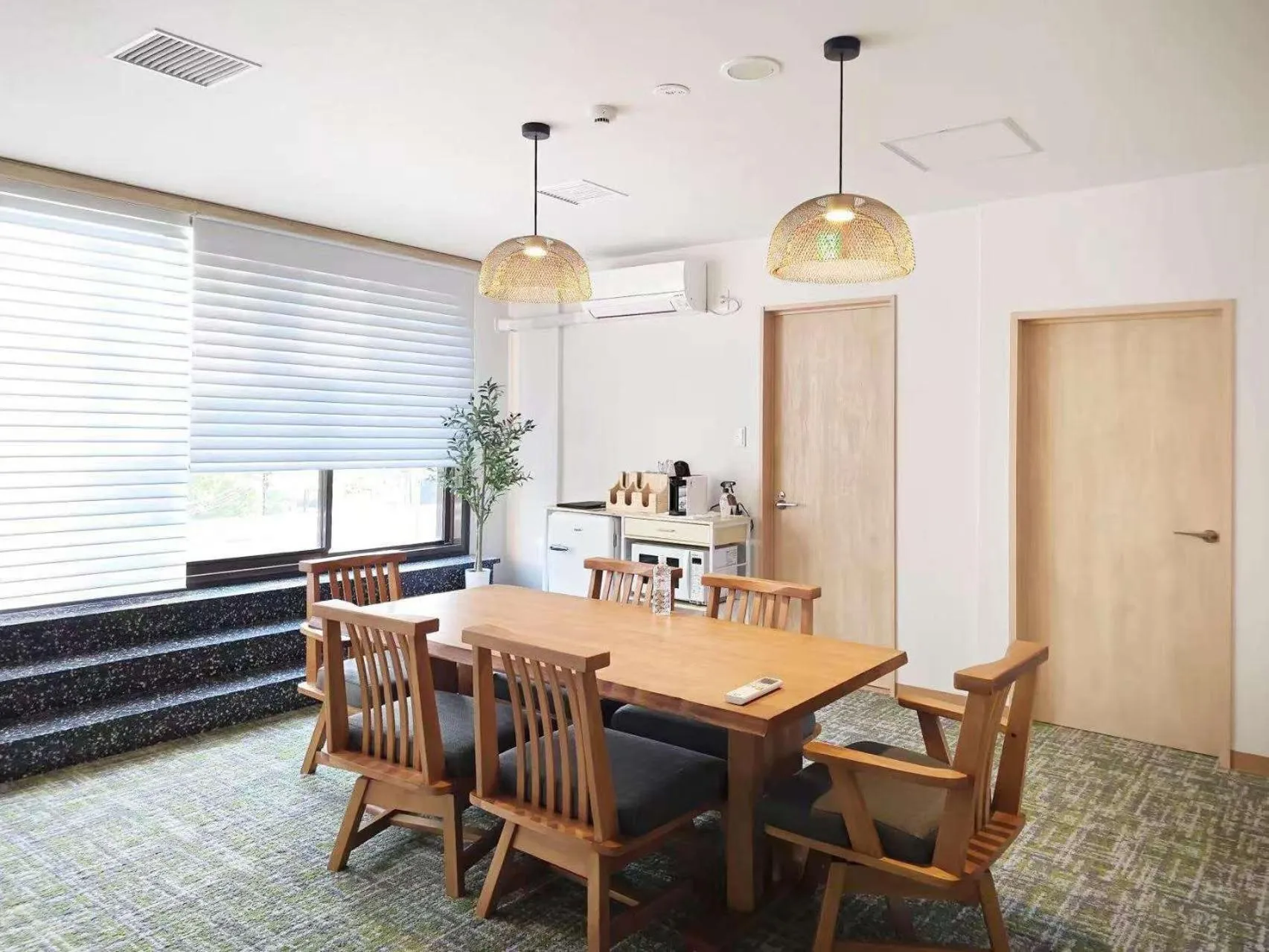 Dining area in Toya-onsen Hotel Hanabi