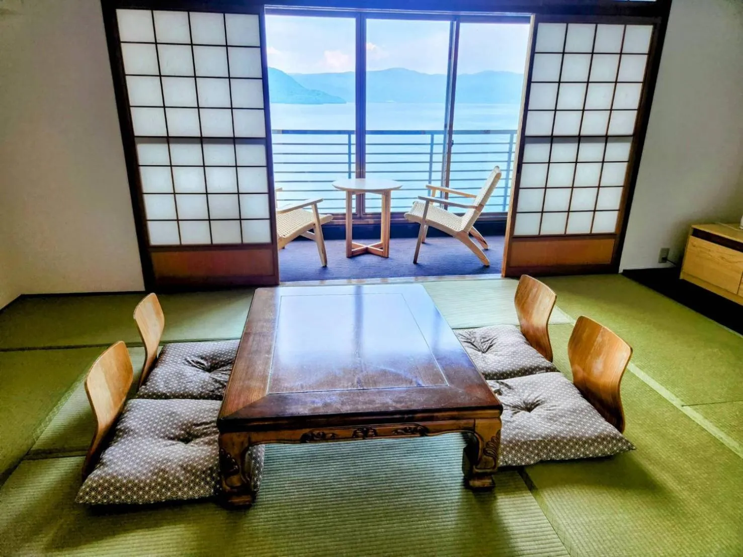 Photo of the whole room, Bed in Toya-onsen Hotel Hanabi