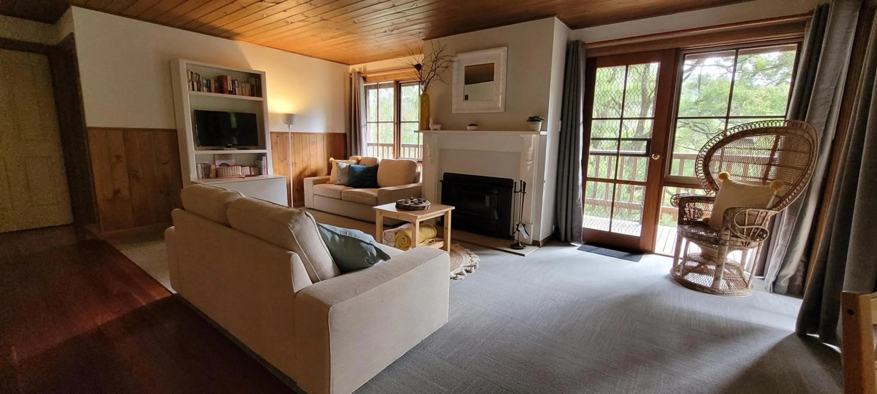 Living room in Tall Trees Eco Retreat - Blackwood Cottage