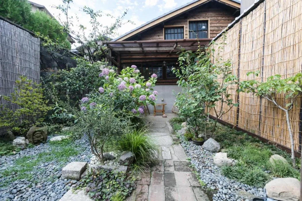 Balcony/Terrace in お宿梅夜Guesthouse Umeya