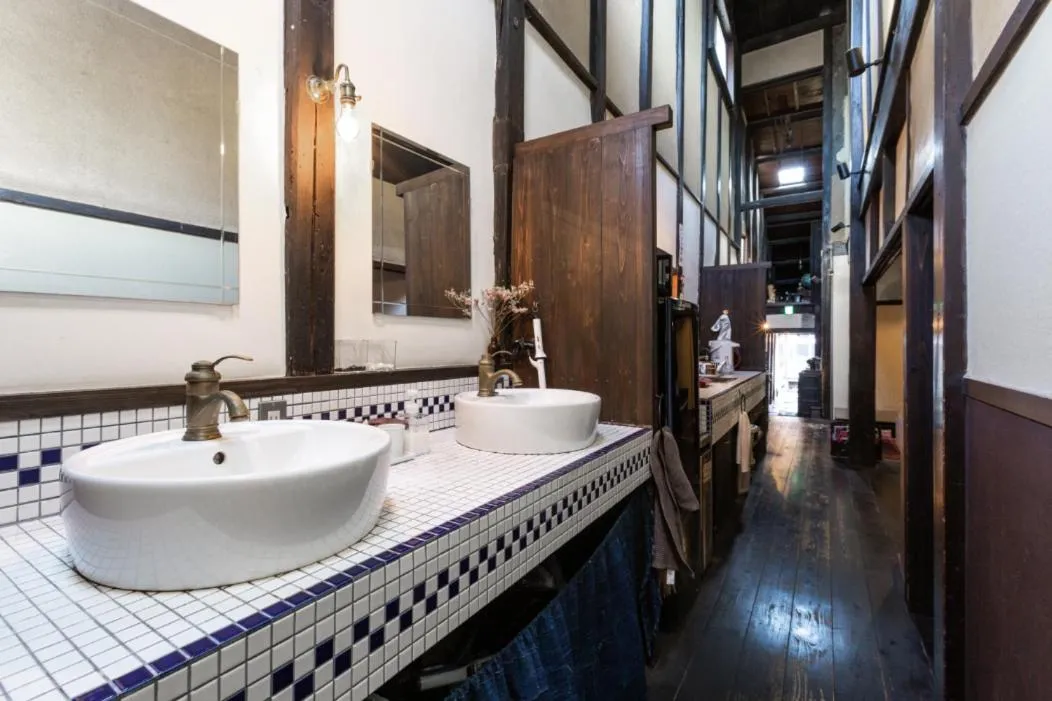 Bathroom in お宿梅夜Guesthouse Umeya