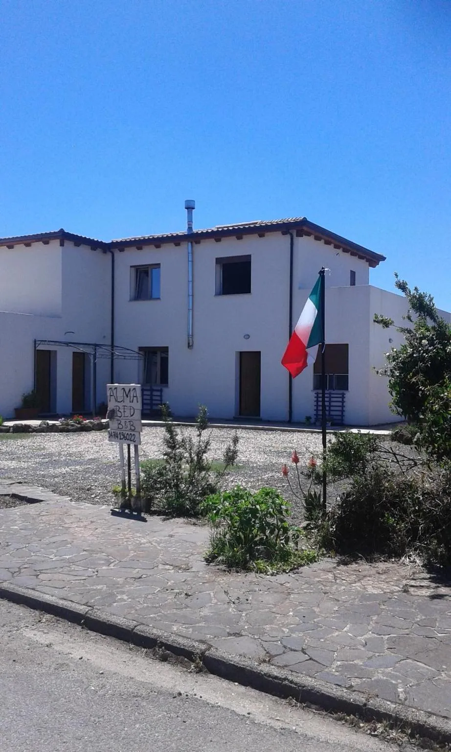 Alma Bed & Breakfast