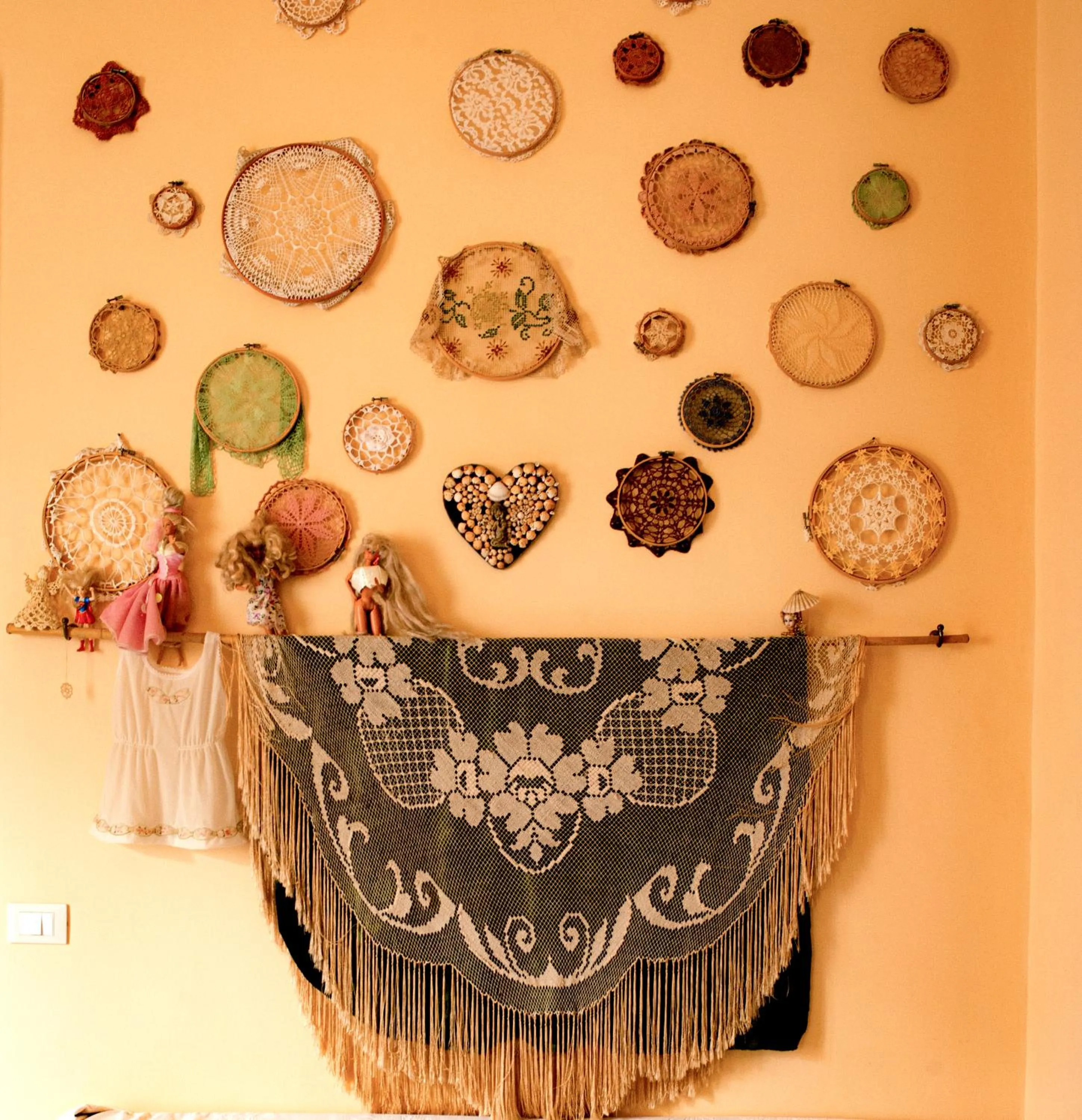 Decorative detail in La Cot B&B