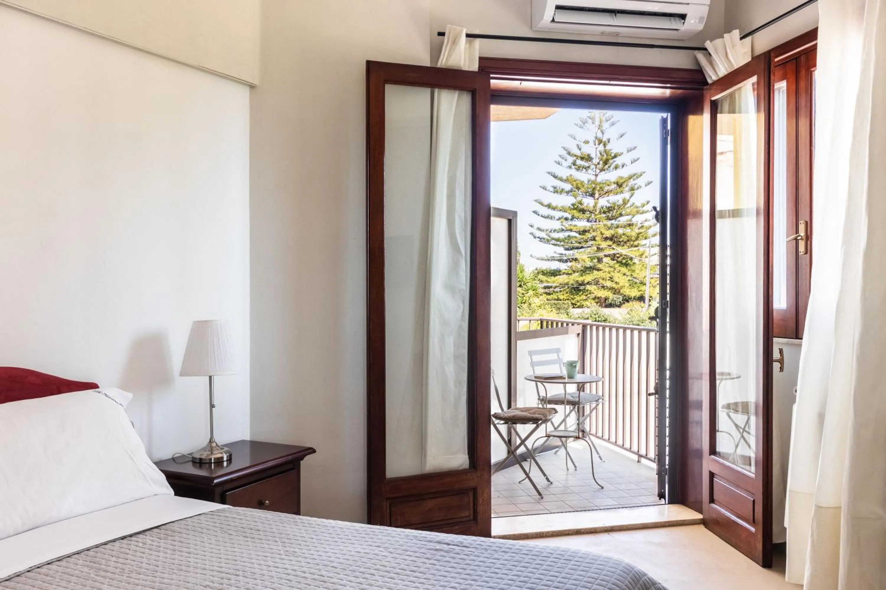 Balcony/Terrace, Bed in B&B La terrazza sul mare