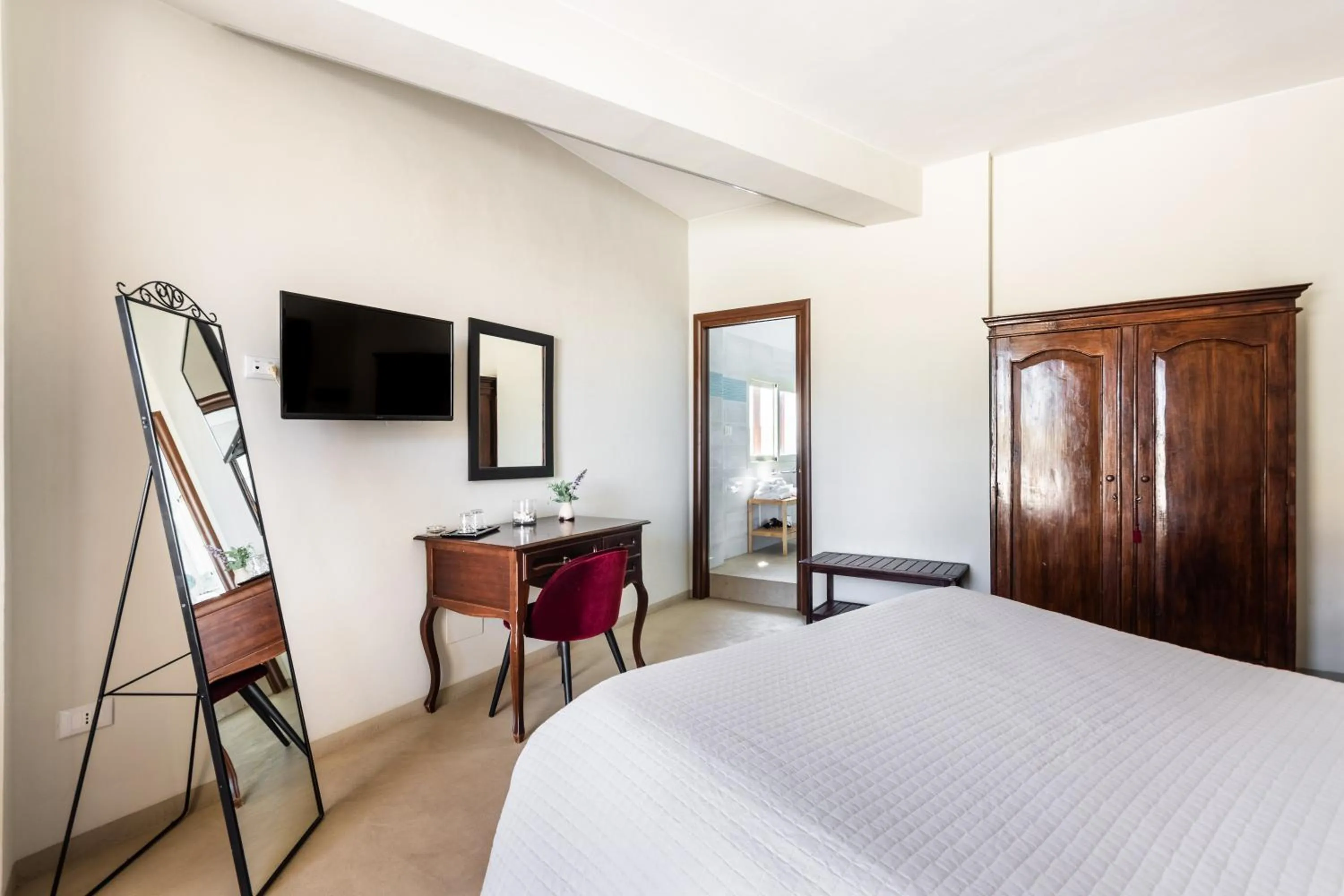 Photo of the whole room, Bed in B&B La terrazza sul mare