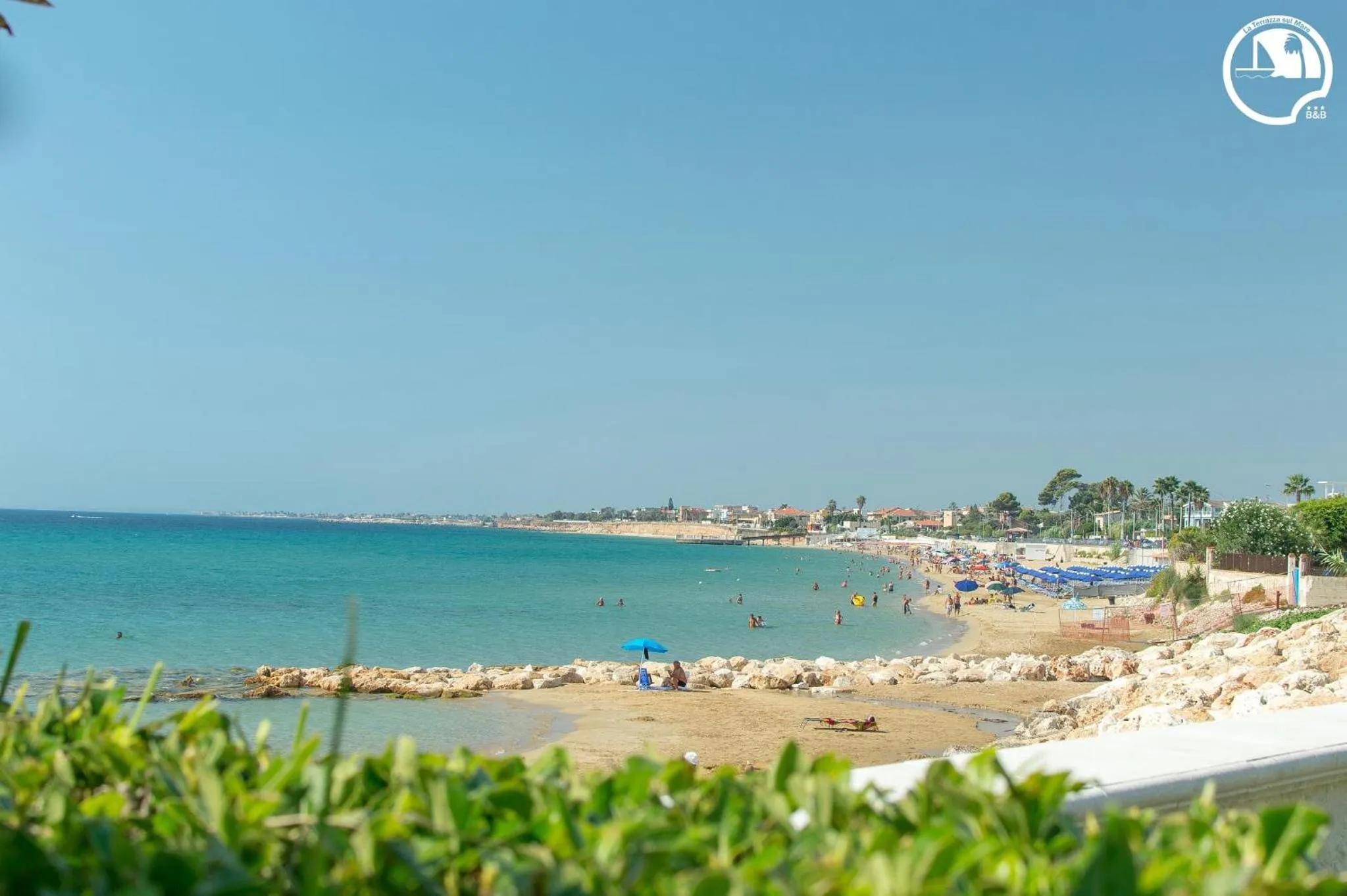 Beach in B&B La terrazza sul mare