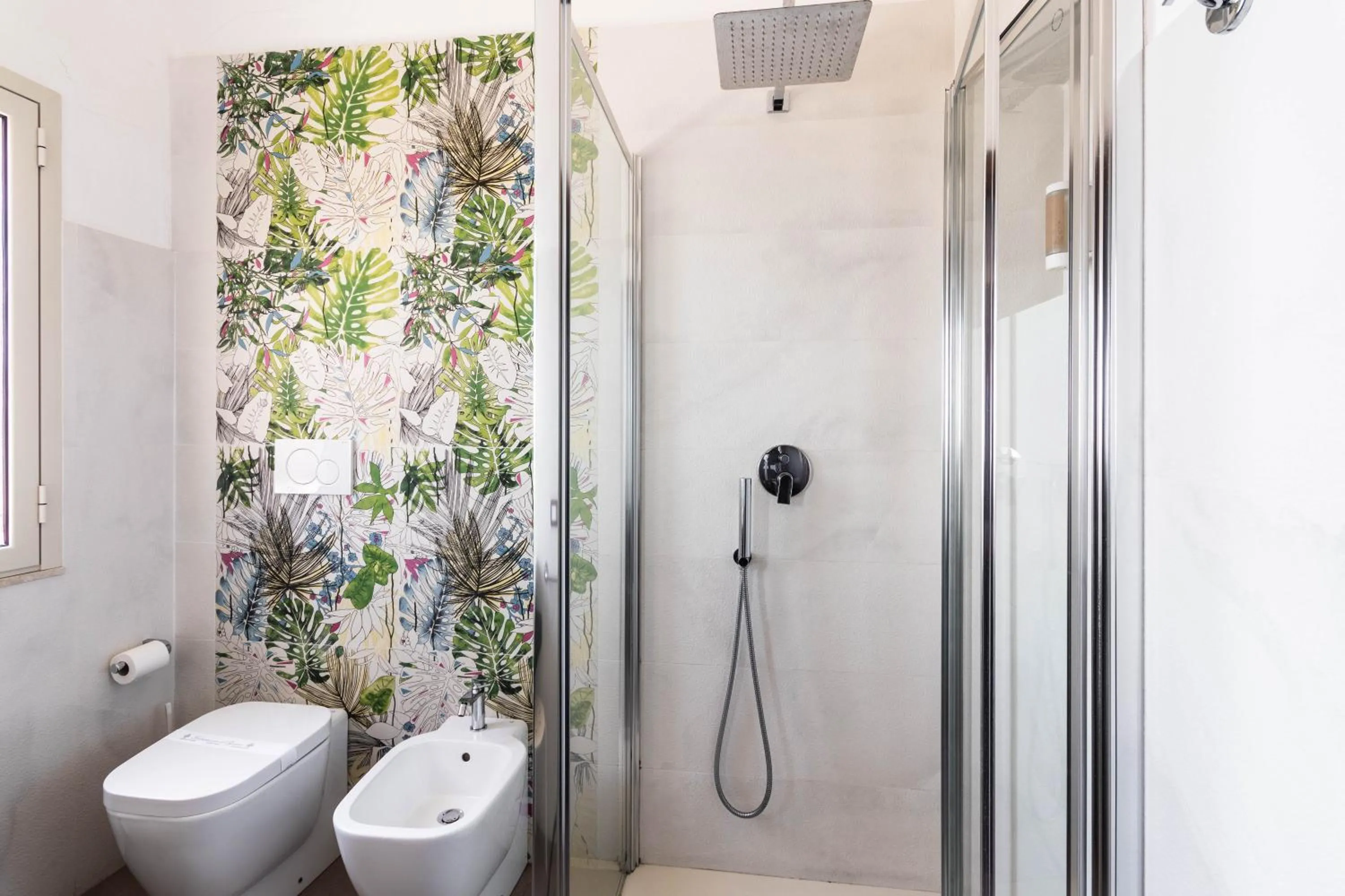 Shower in B&B La terrazza sul mare