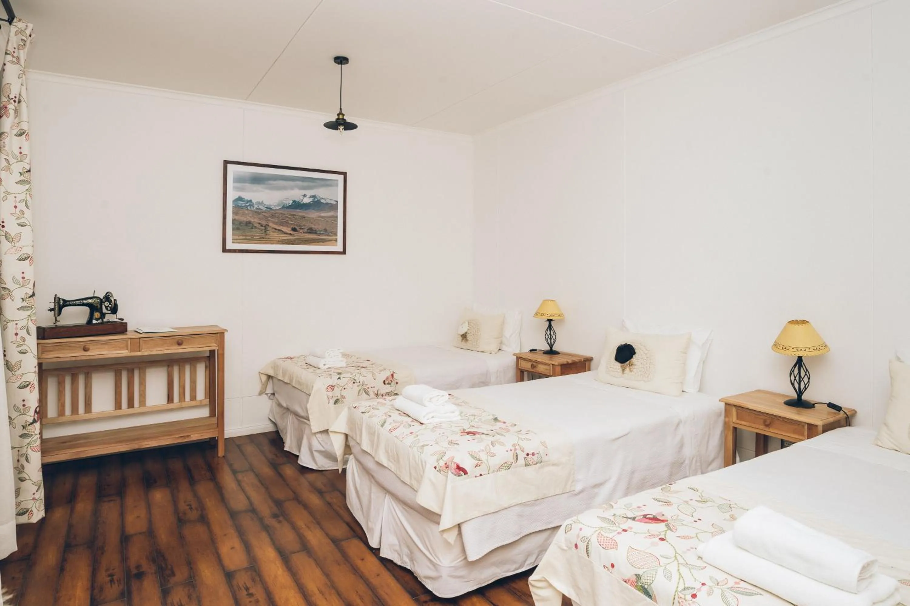 Photo of the whole room, Bed in Hotel Estancia El Ovejero Patagónico