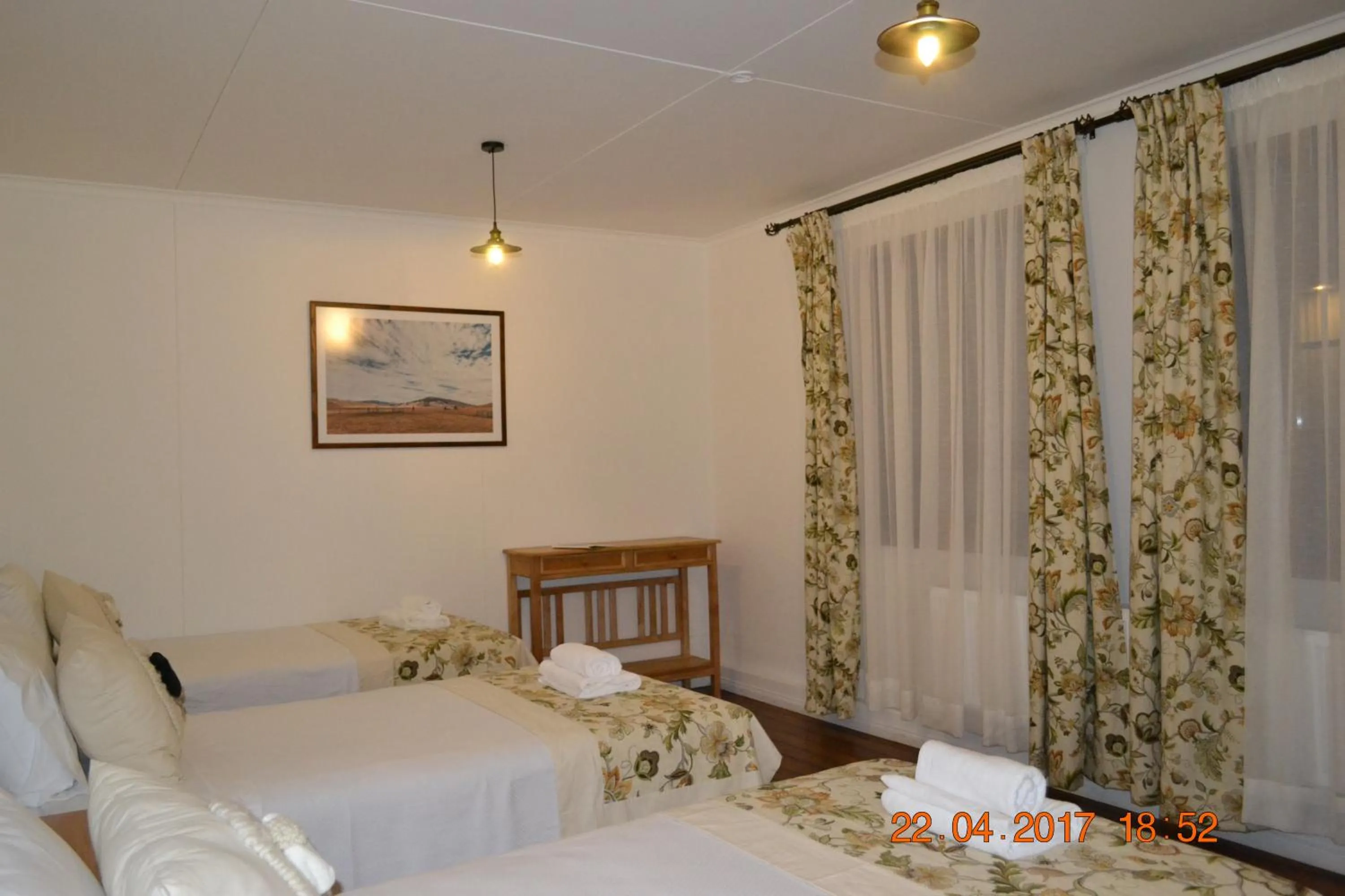 Photo of the whole room, Bed in Hotel Estancia El Ovejero Patagónico