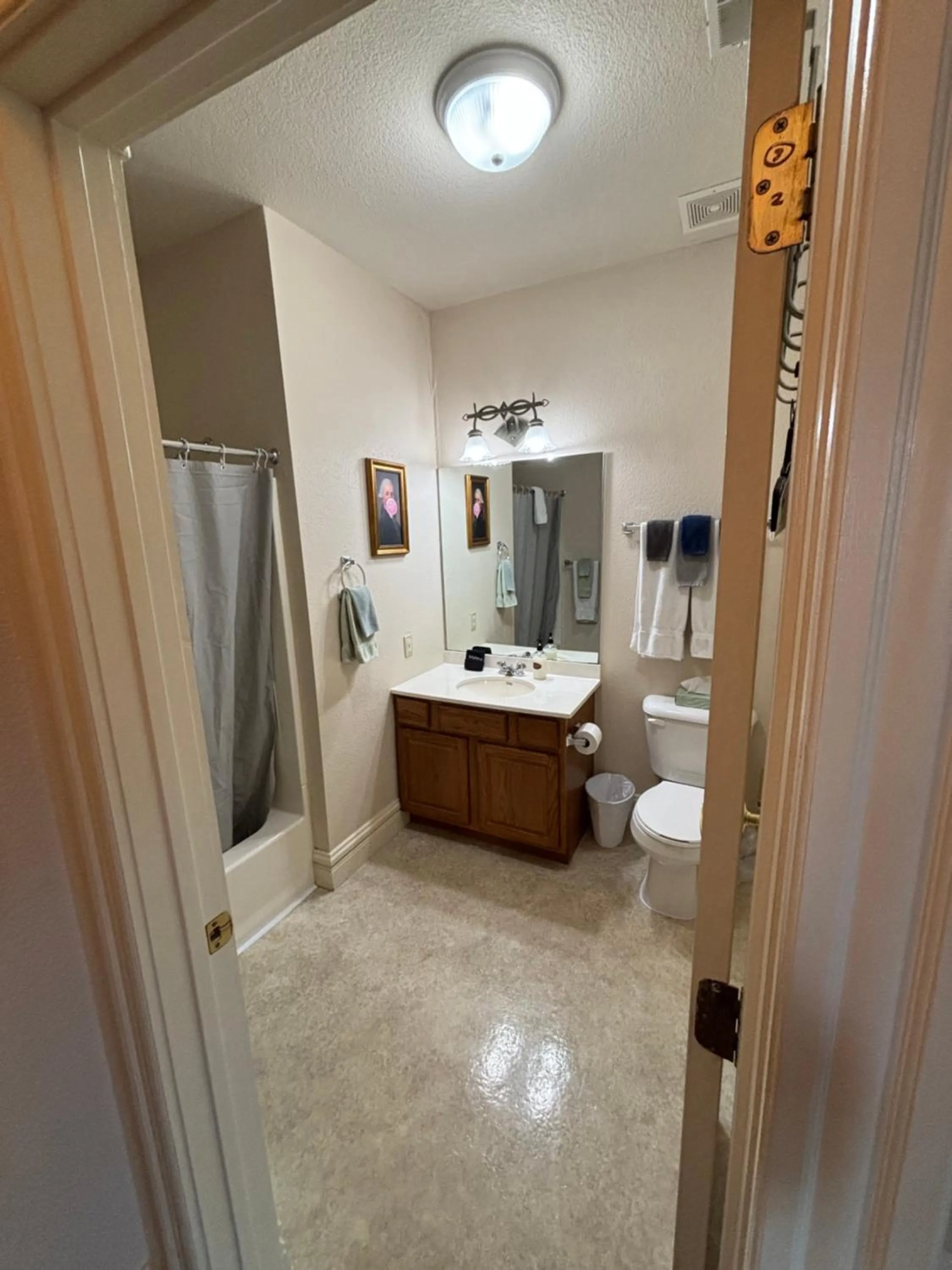 Shower in Hermann Crown Suites