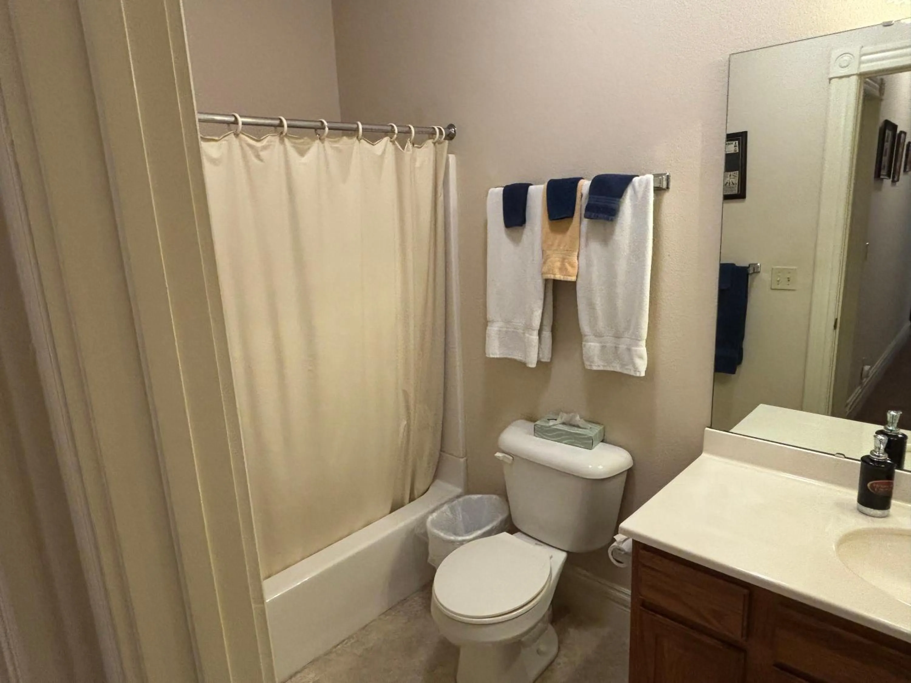 Bathroom in Hermann Crown Suites