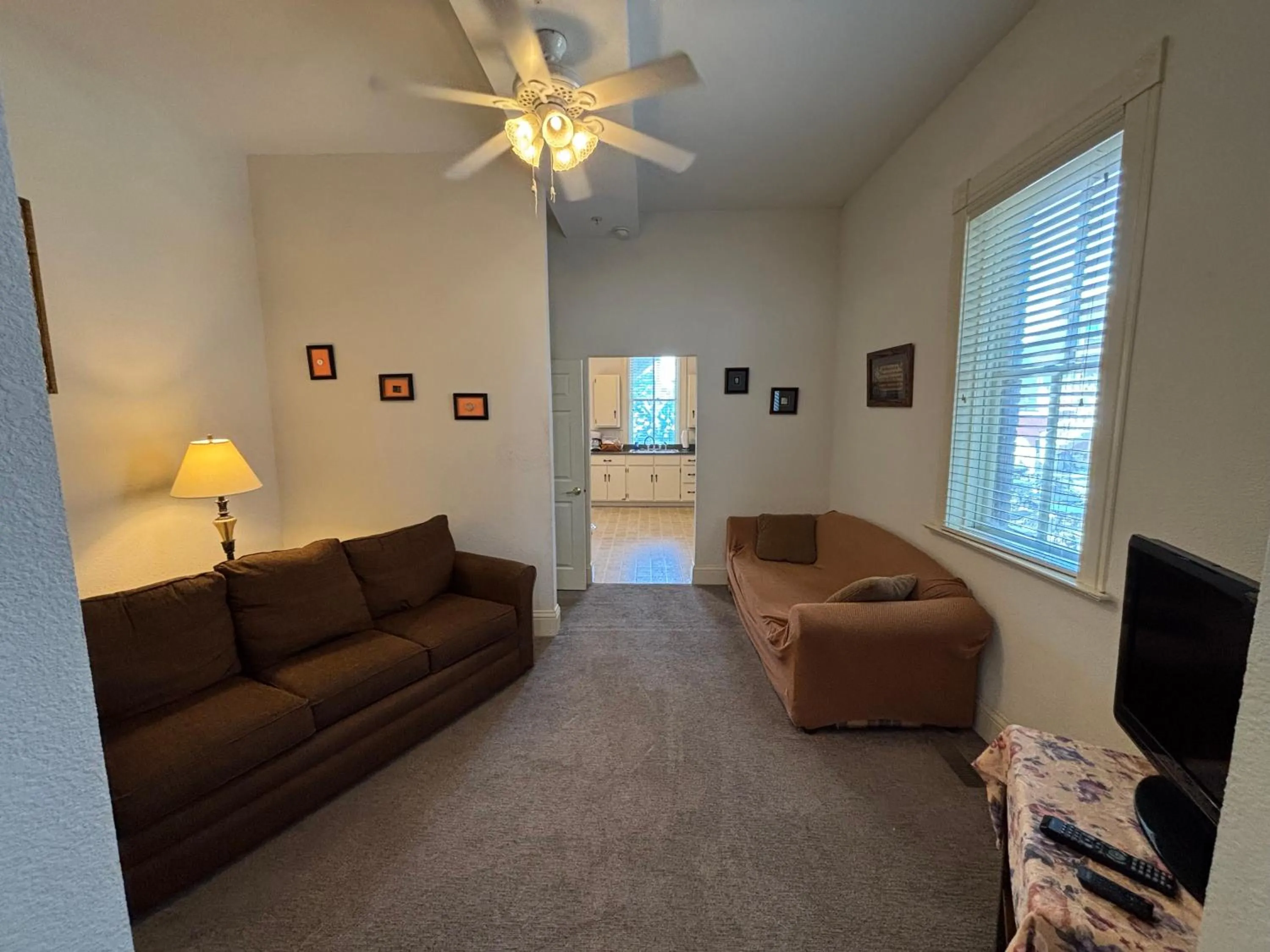 Living room in Hermann Crown Suites