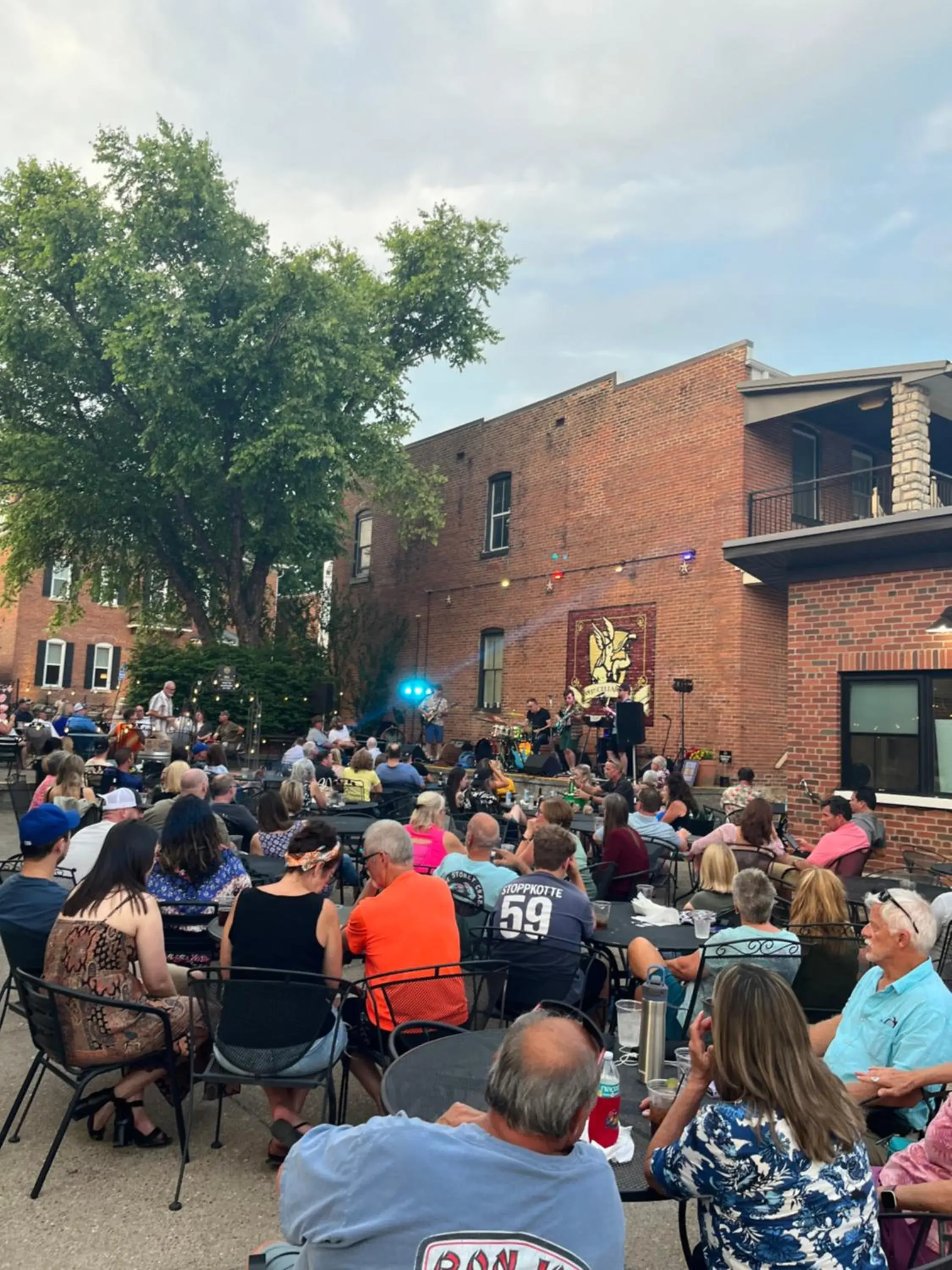 Presidential Master Suite in Hermann Crown Suites Presidential Master Suite in Hermann Crown Suites