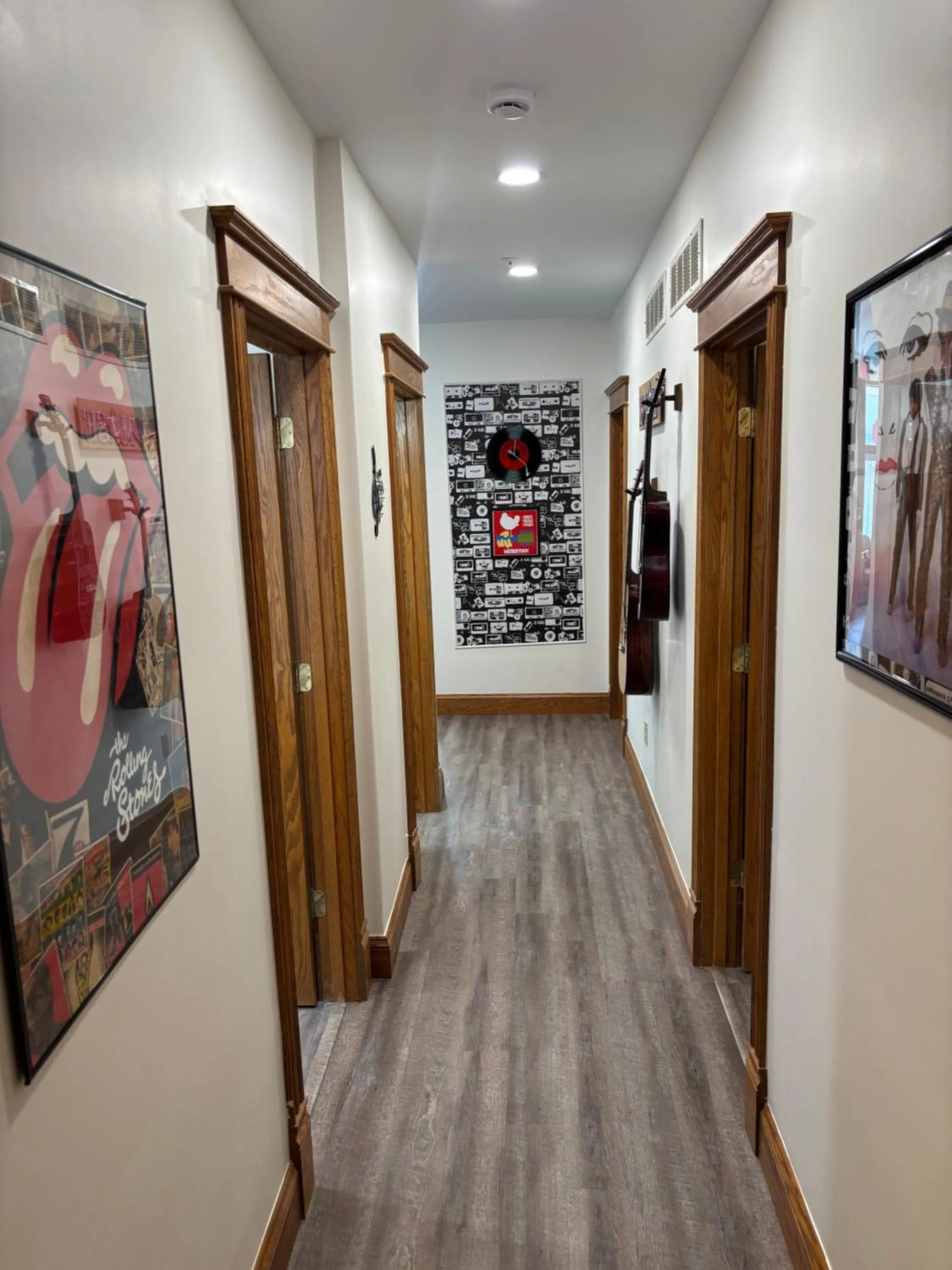 Decorative detail in Hermann Crown Suites