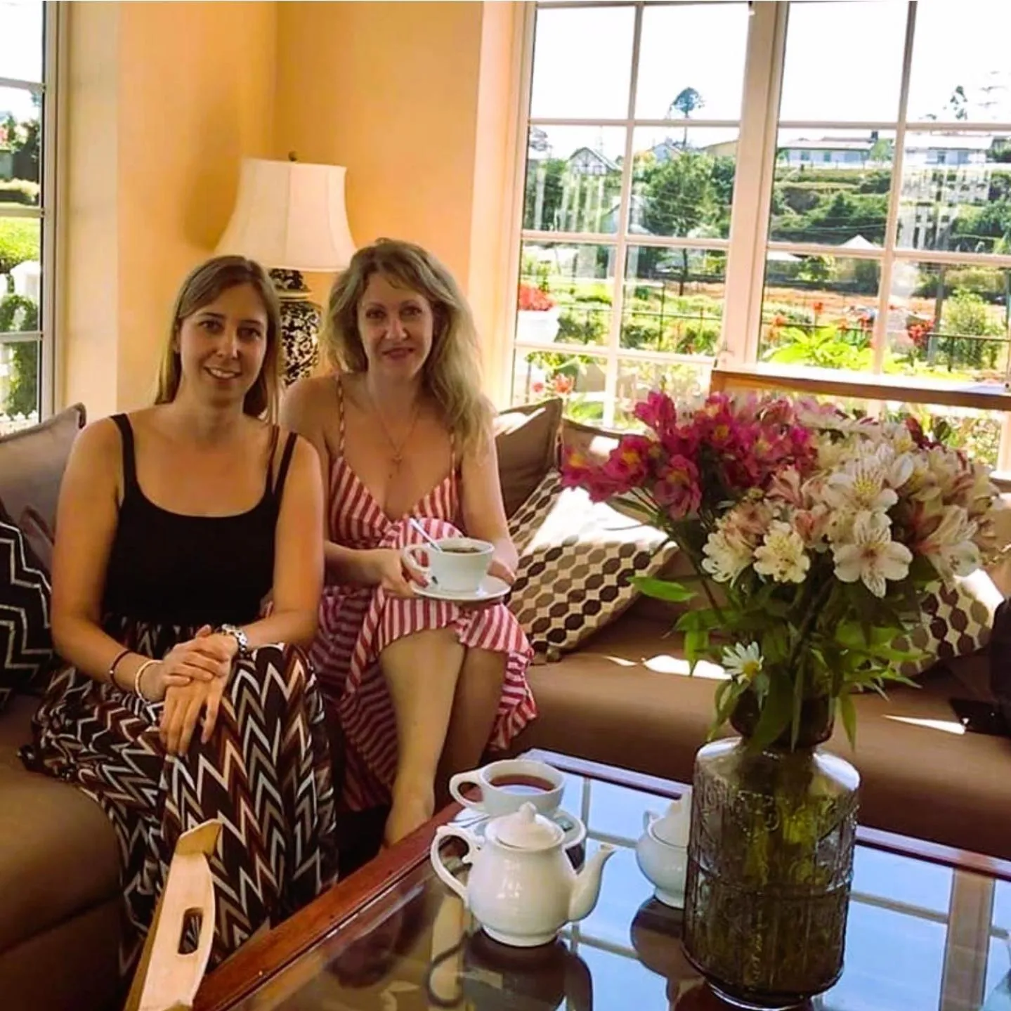 Living room in The Tea Garden