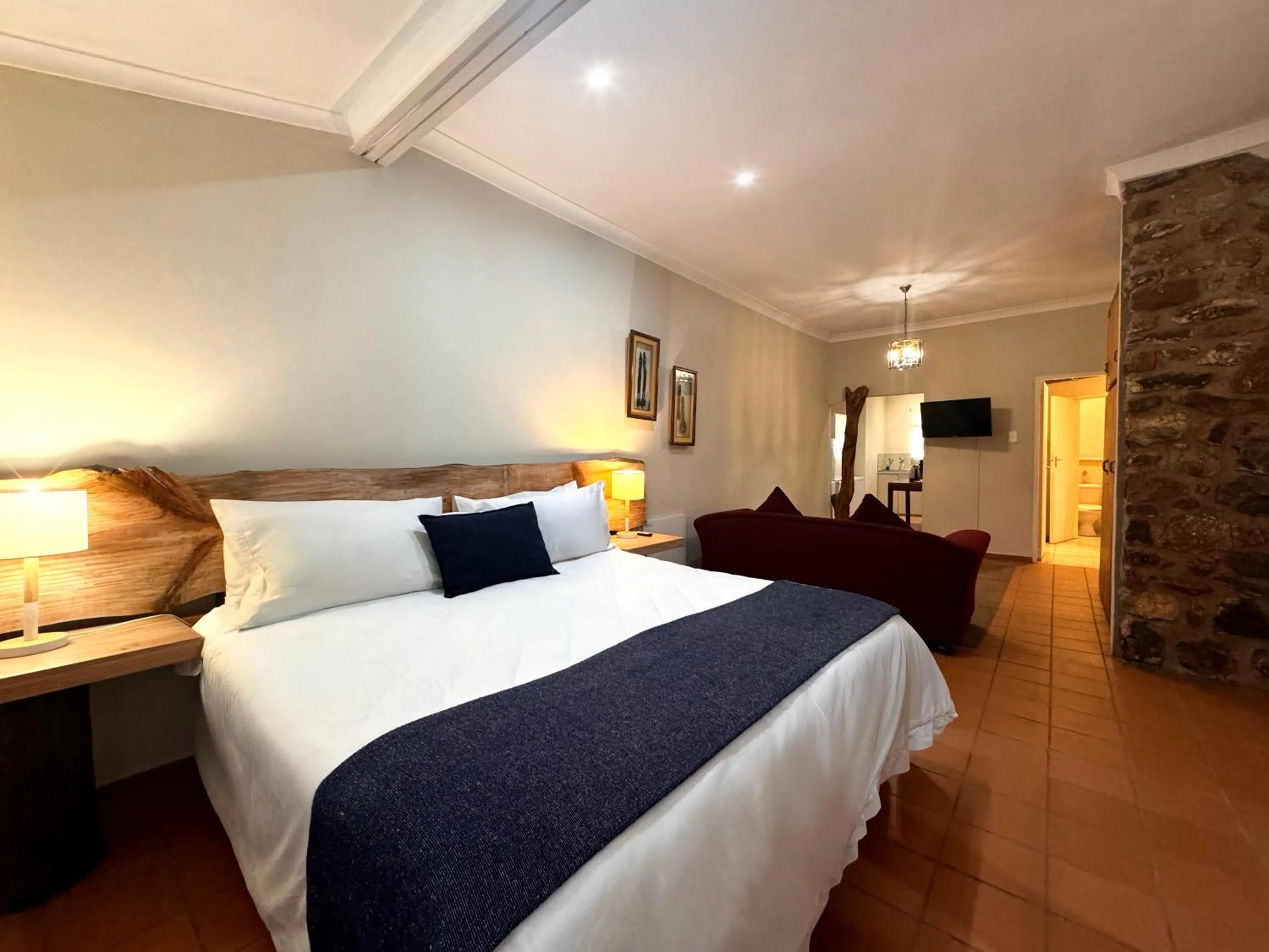 Bed in Centurion Guest House and Lodge