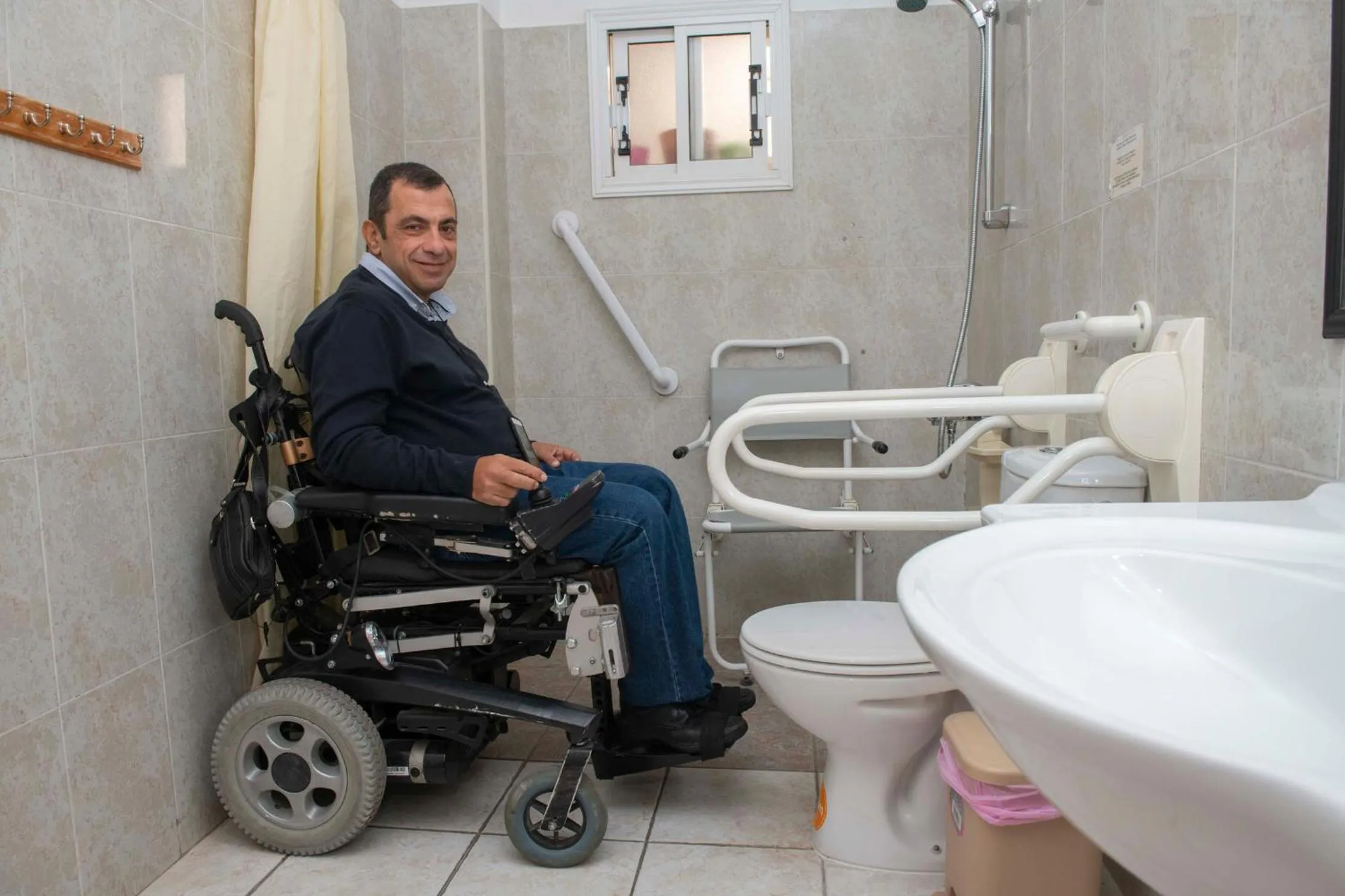 Toilet in C & A Hotel Apartments