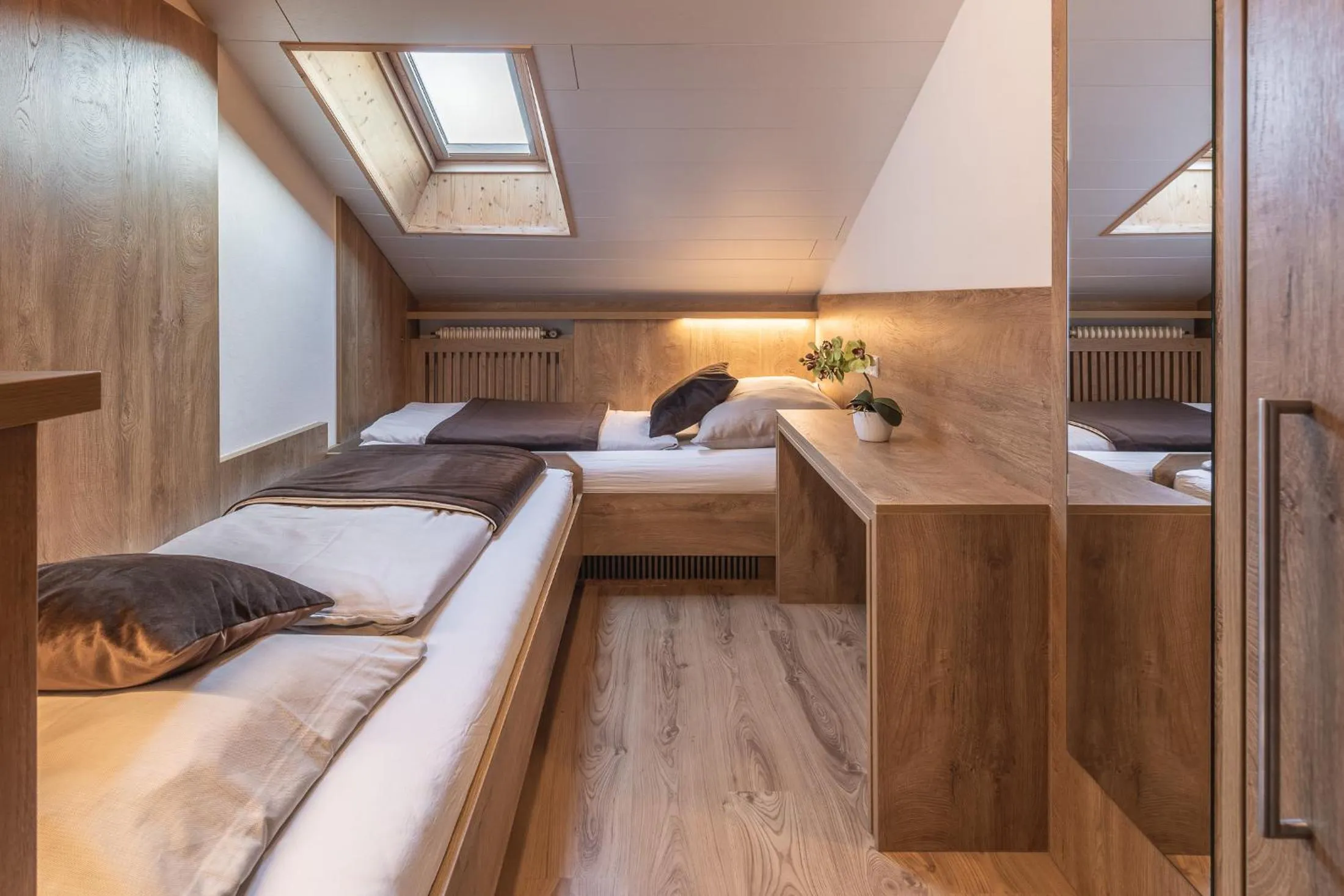 Photo of the whole room, Bed in XL Appartements Steinhaus