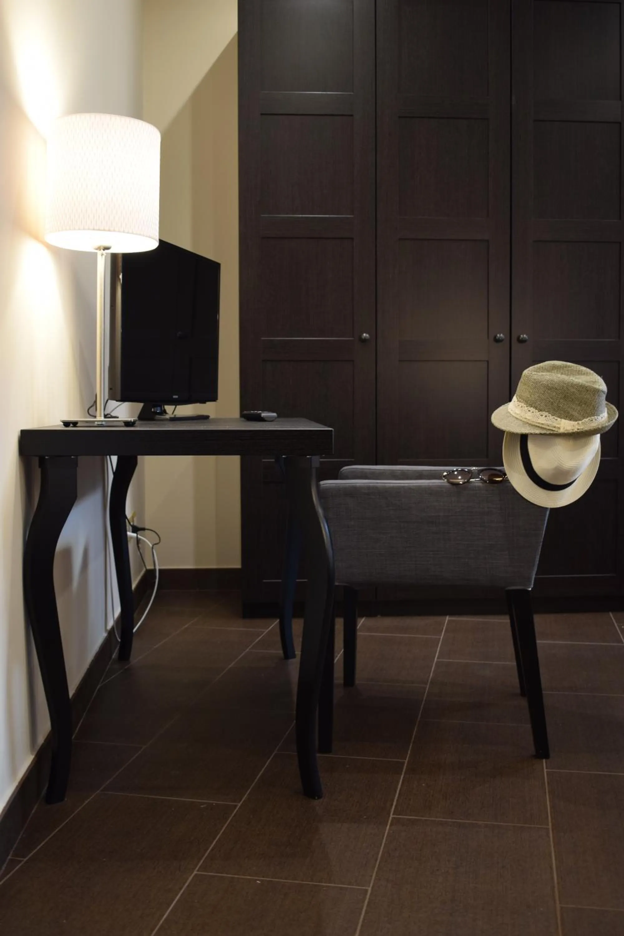 Cento Tari' Guest House