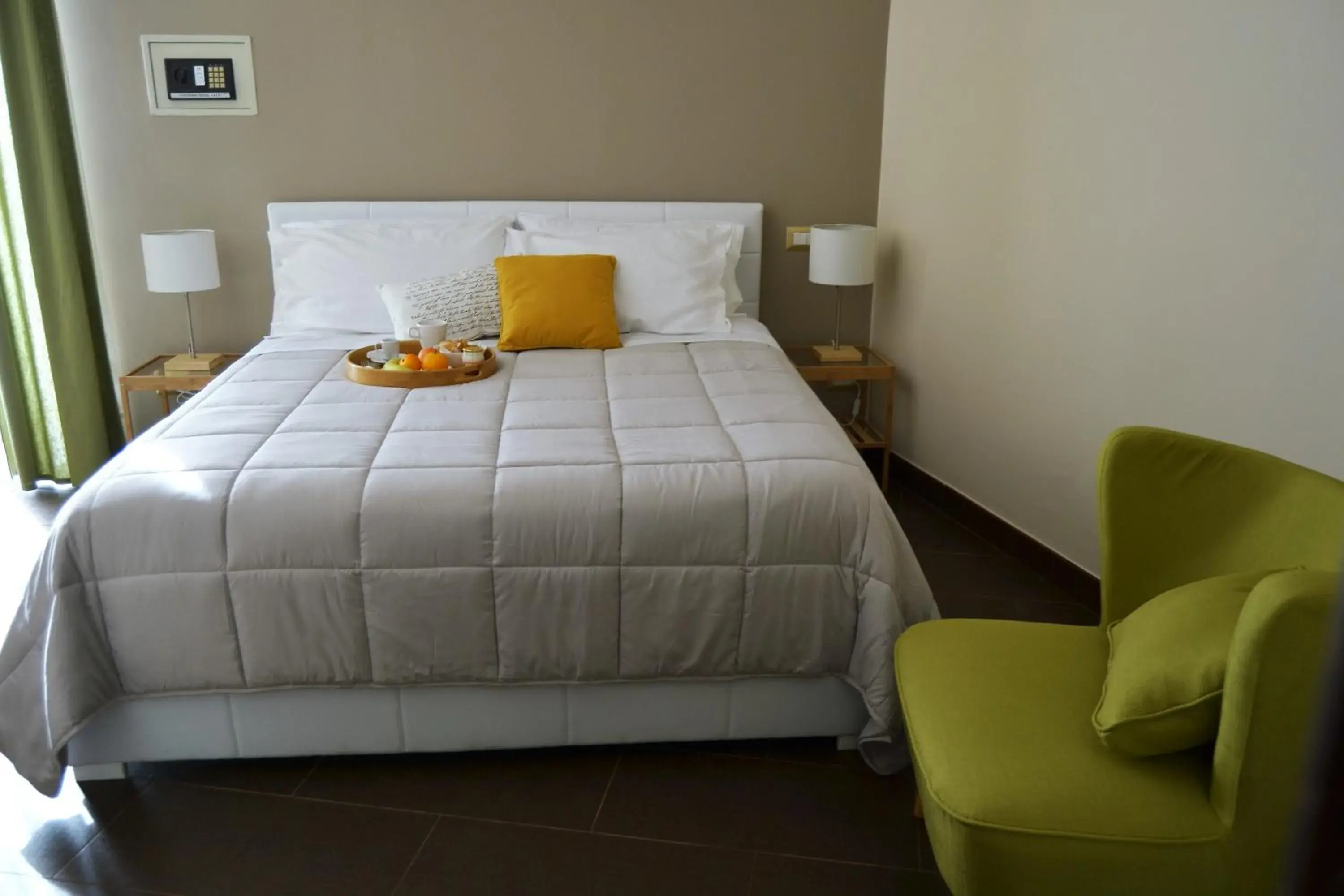 Double Room with Terrace - single occupancy in Cento Tari' Guest House Double Room with Terrace - single occupancy in Cento Tari' Guest House