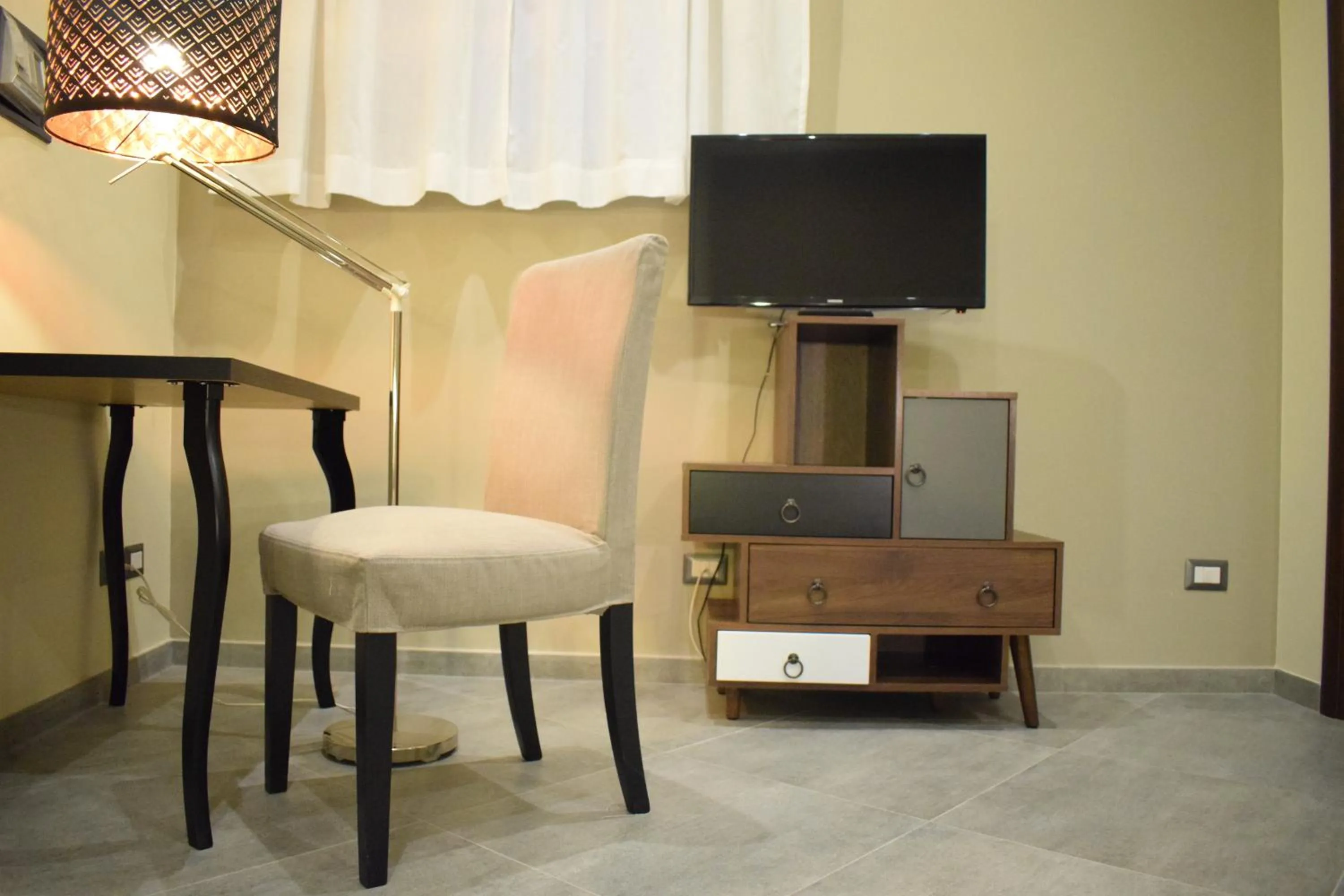 Cento Tari' Guest House