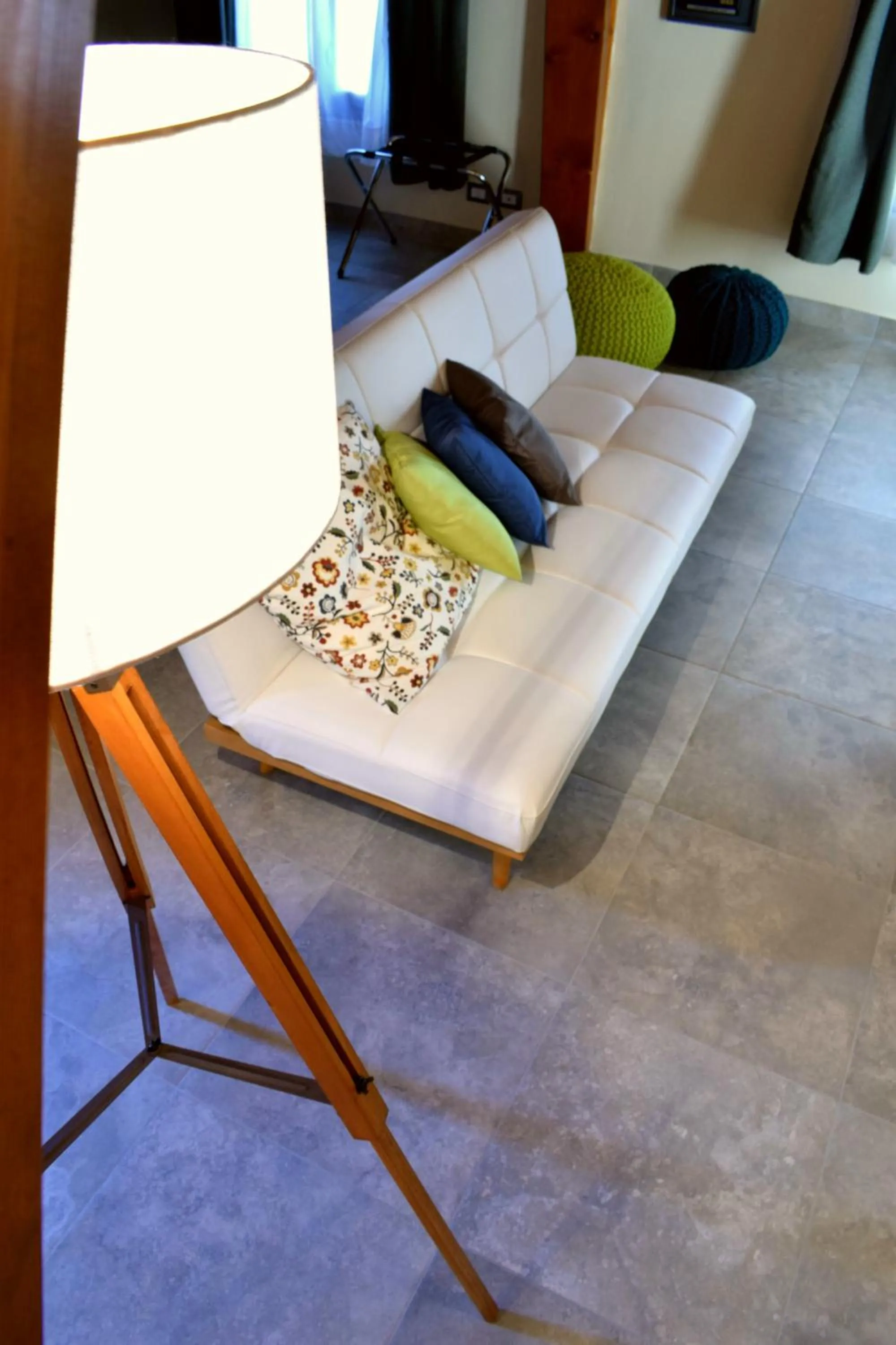 Cento Tari' Guest House