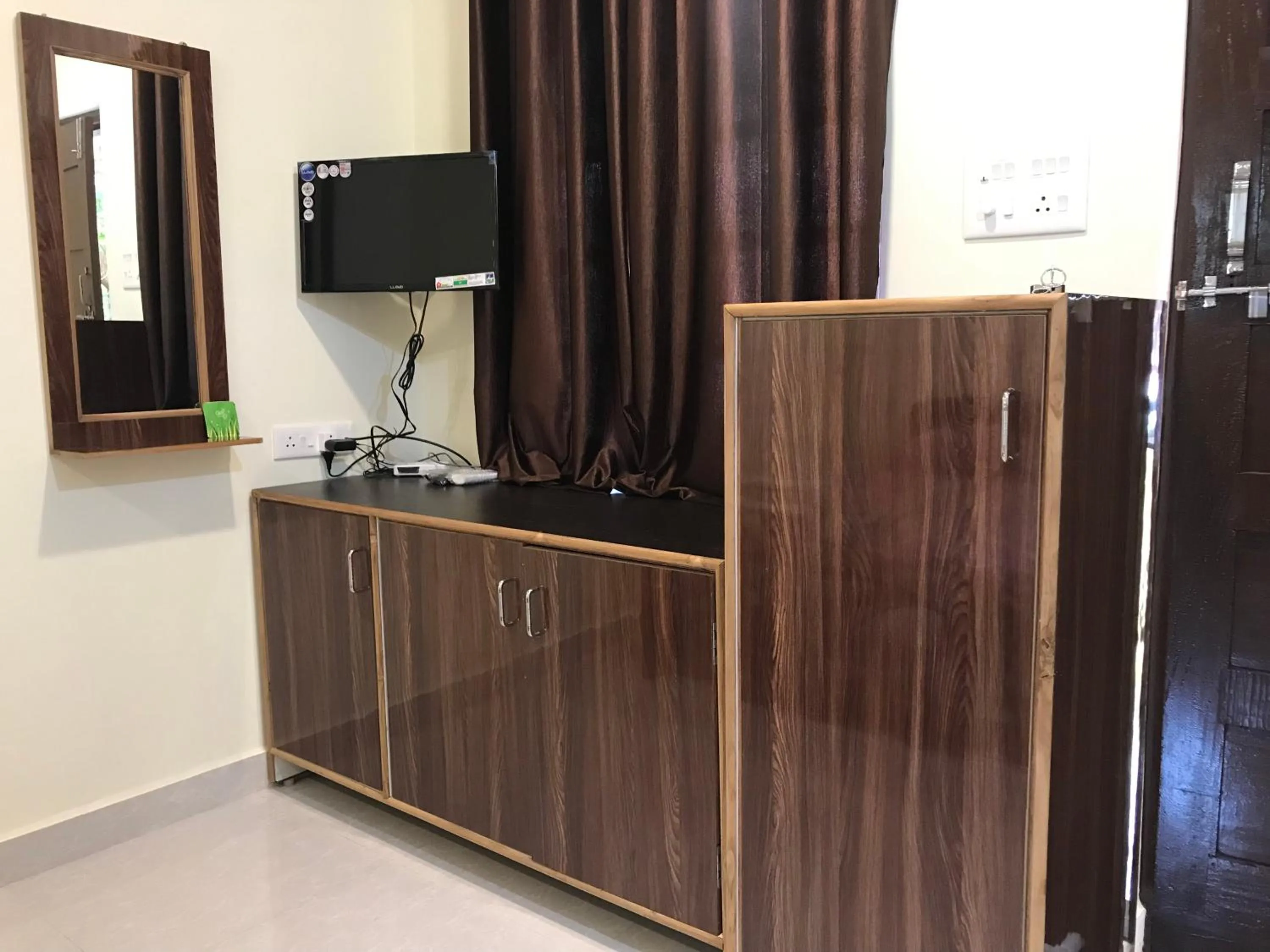 All Seasons Guest House