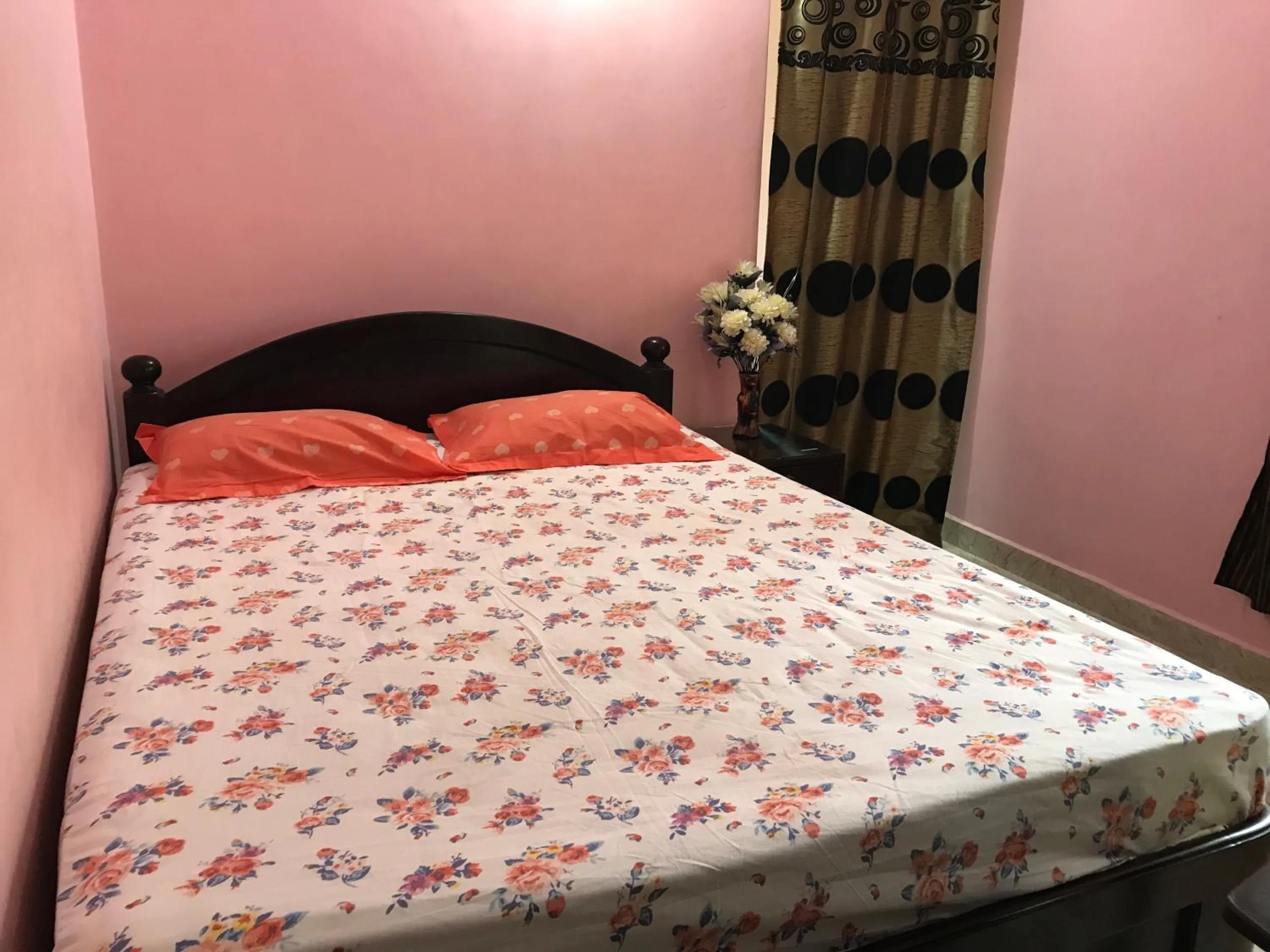 Bed in All Seasons Guest House