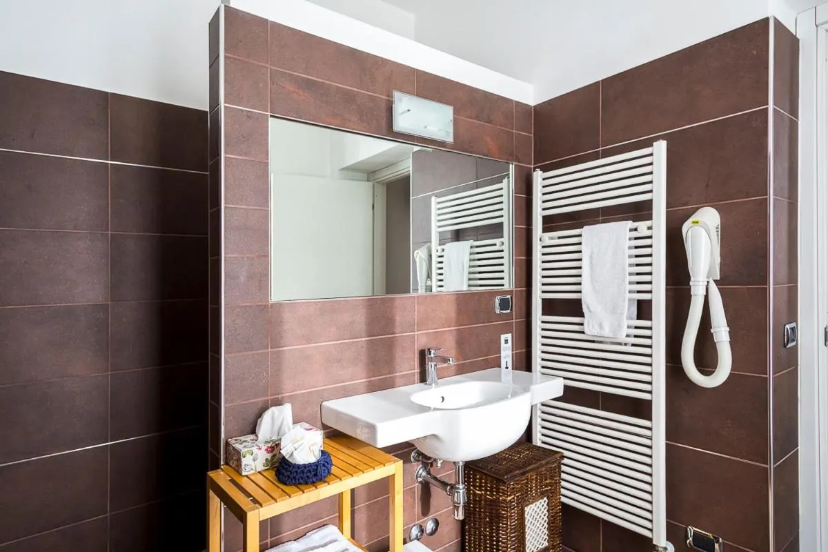 Bathroom in Affittacamere Polvara Trentuno